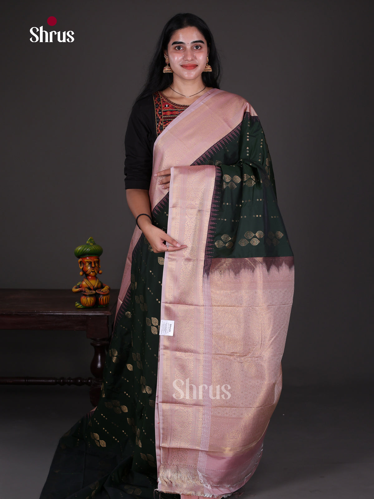 Semi Kanchipuram Saree - ECS09249 - Shop on Shrus.com