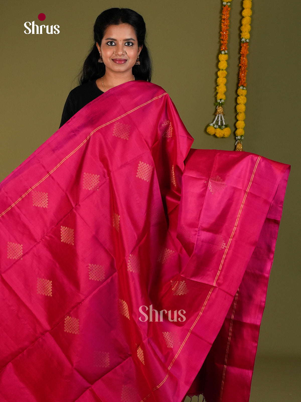 Soft Silk Saree - ECS10072 - Shop on Shrus.com