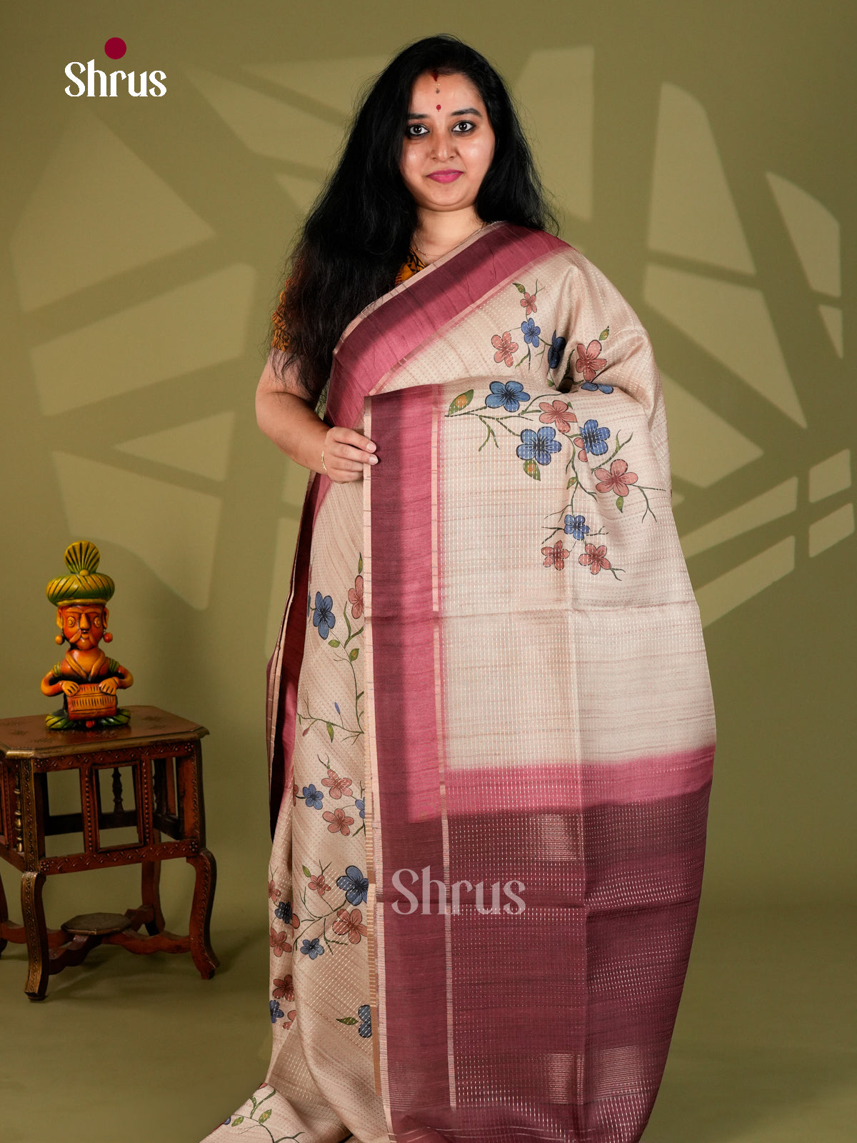 Printed Semi Tussar Saree - ECS12052 - Shop on Shrus.com