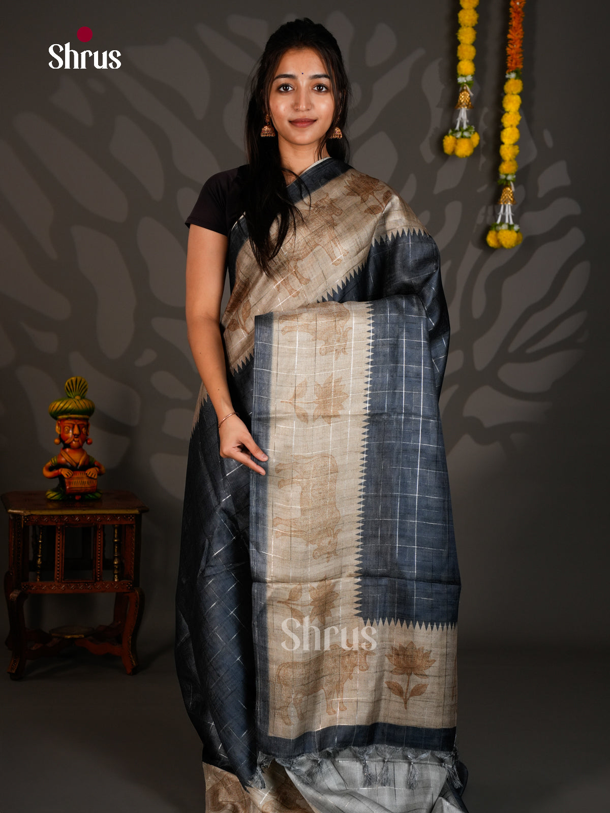 Linen Cotton Saree - ECS12095 - Shop on Shrus.com