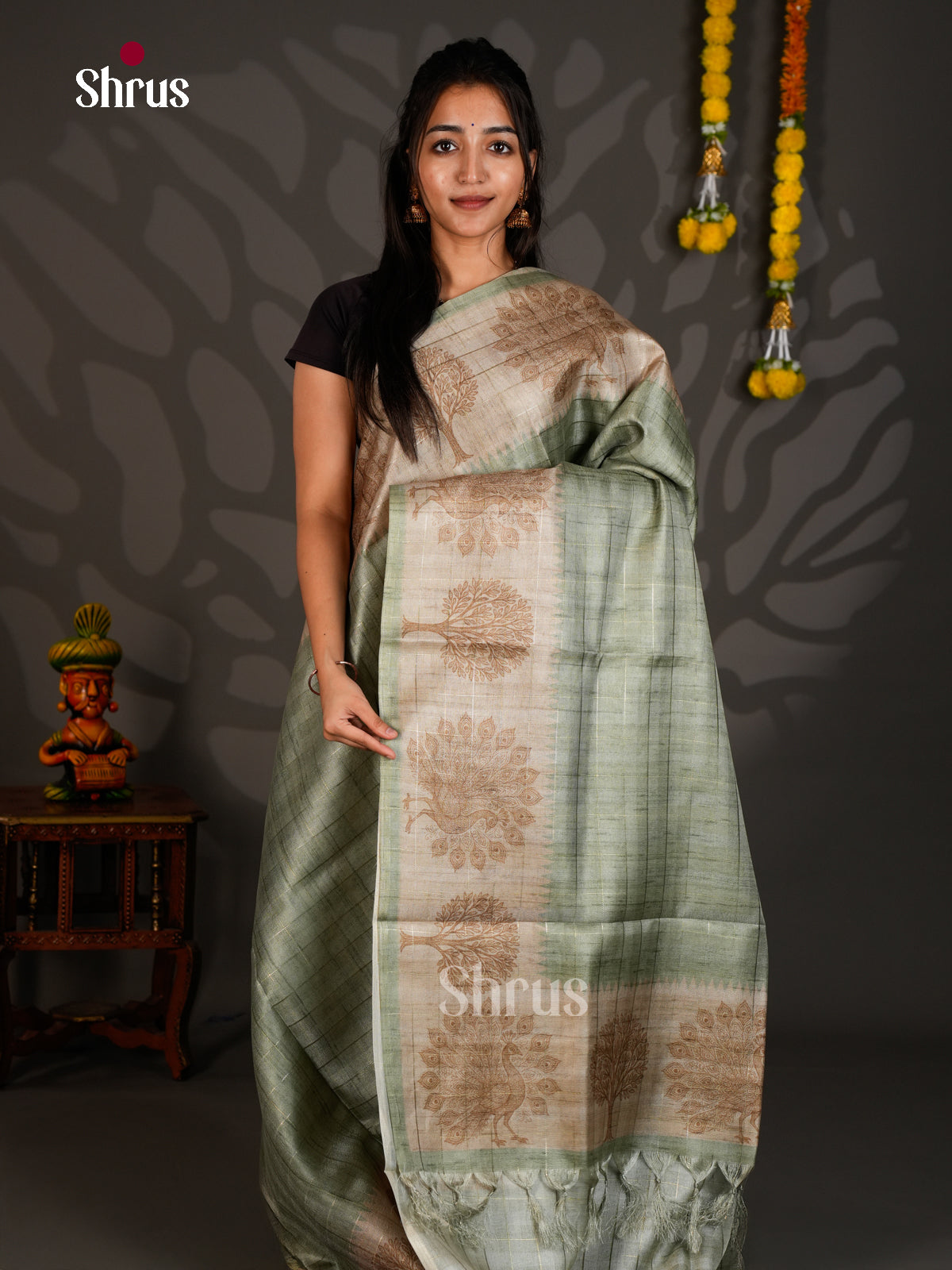 Linen Cotton Saree - ECS12097 - Shop on Shrus.com