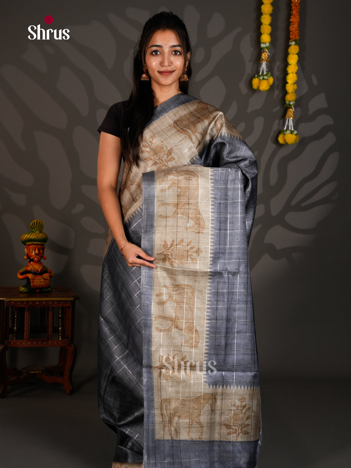 Linen Cotton Saree - ECS12113 - Shop on Shrus.com