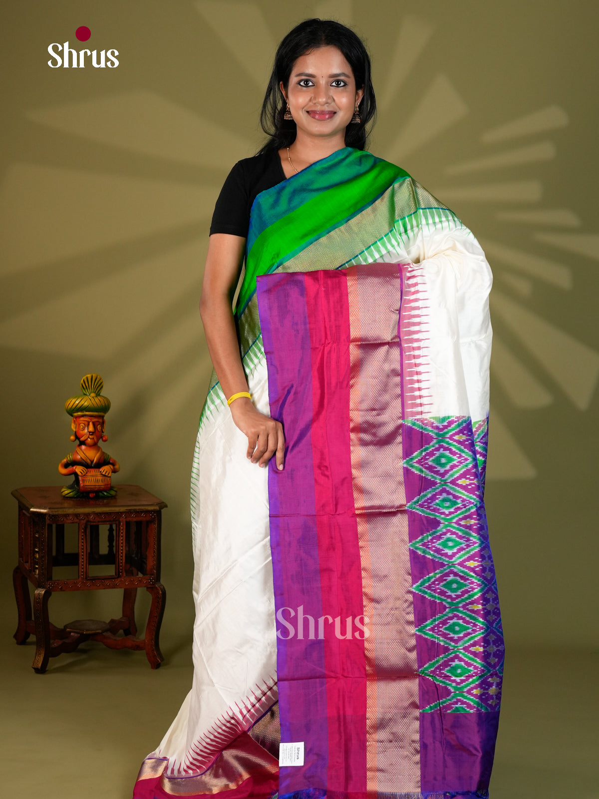 Ikkat Silk Saree - ECS16009 - Shop on Shrus.com