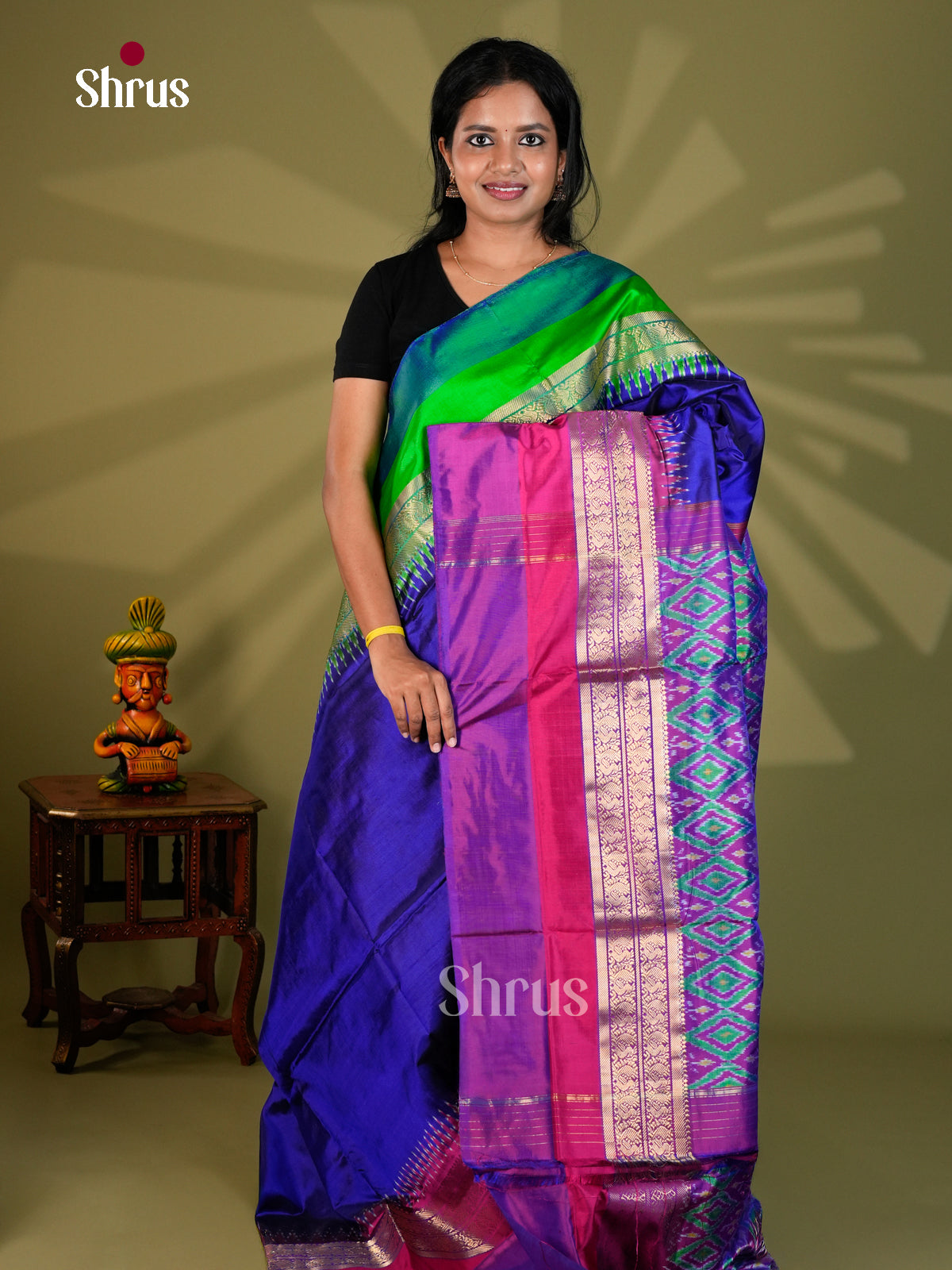 Ikkat Silk Saree - ECS16012 - Shop on Shrus.com