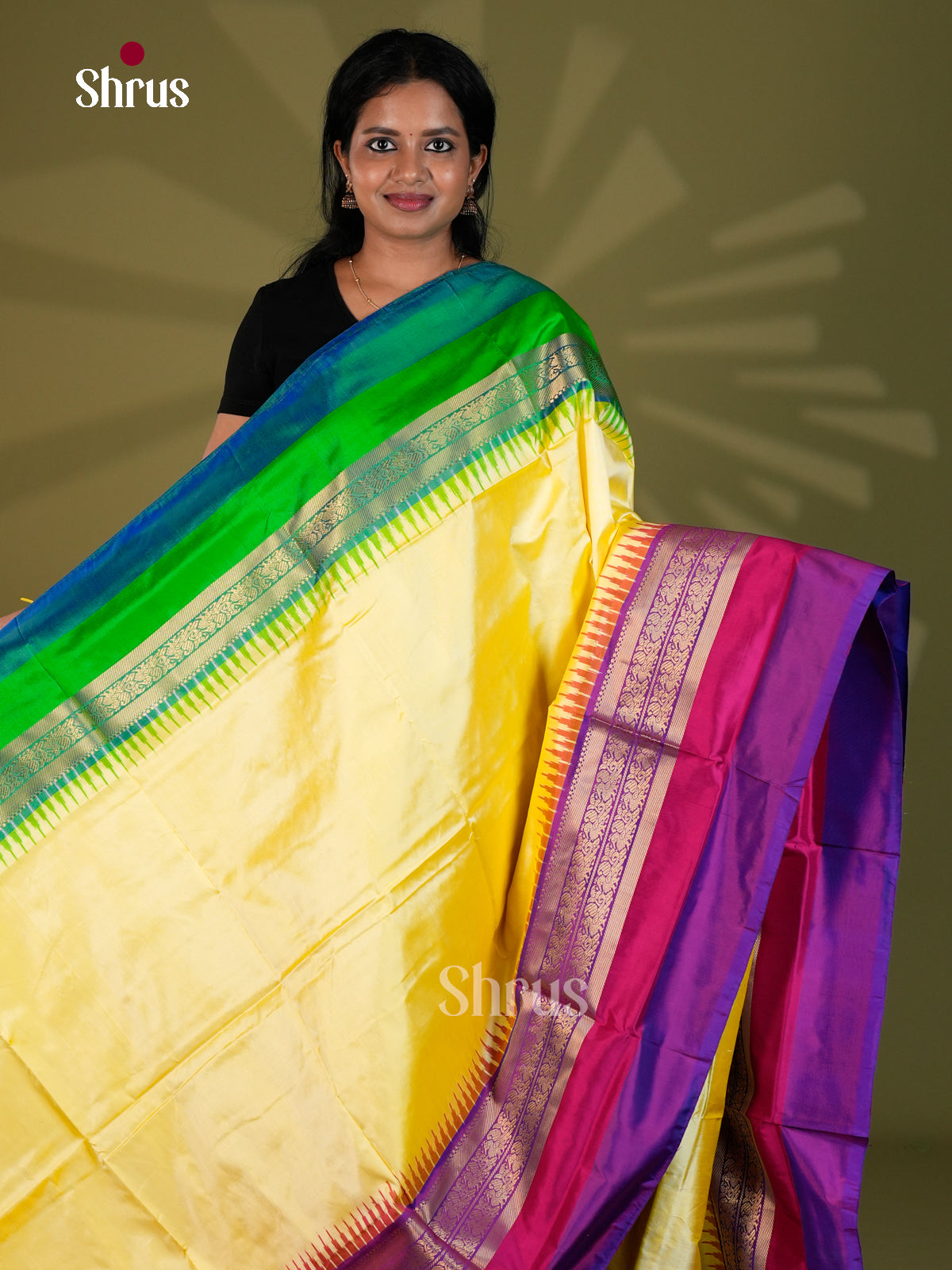 Ikkat Silk Saree - ECS16015 - Shop on Shrus.com