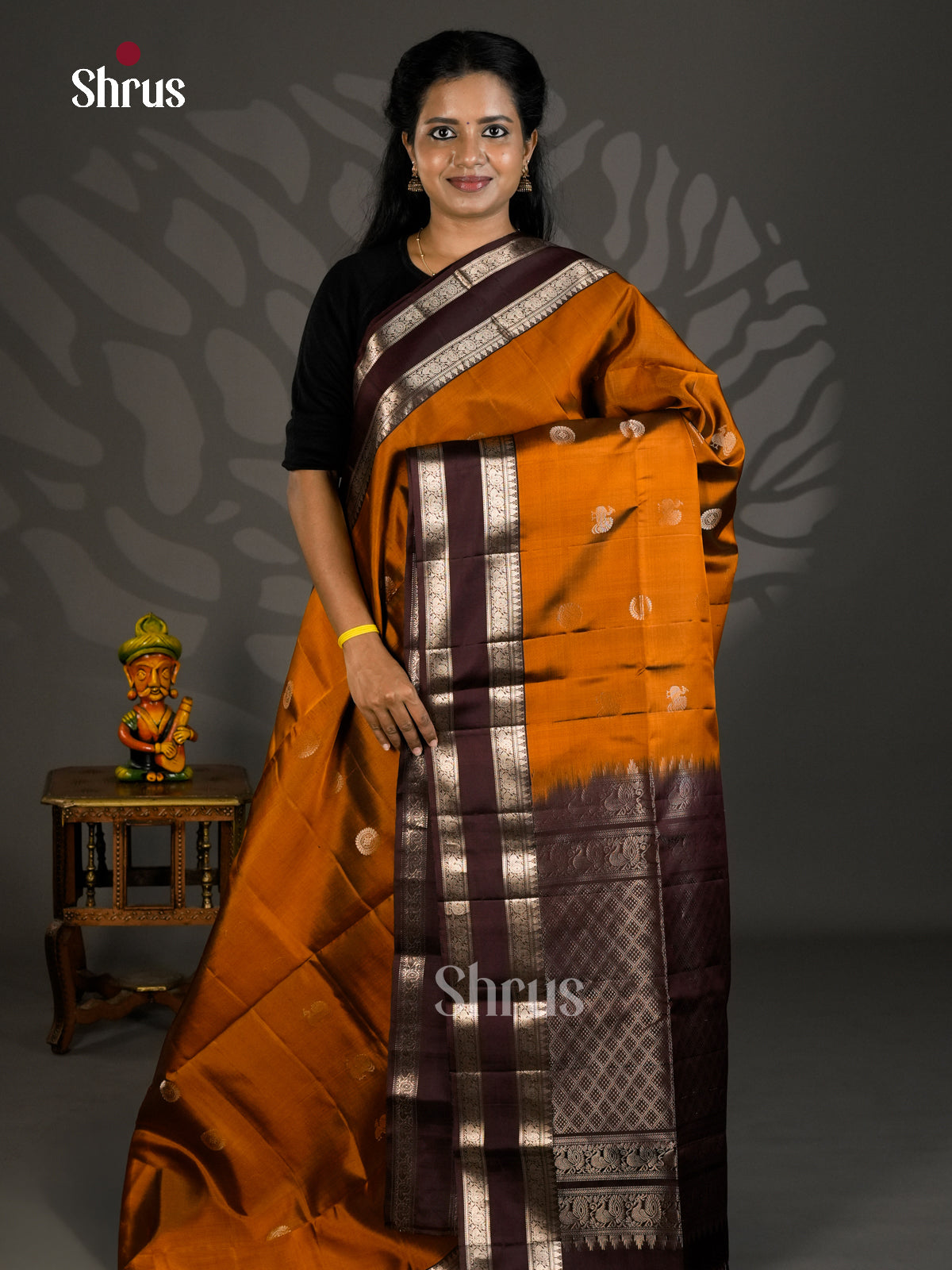Soft Silk Saree - ECS19024 - Shop on Shrus.com
