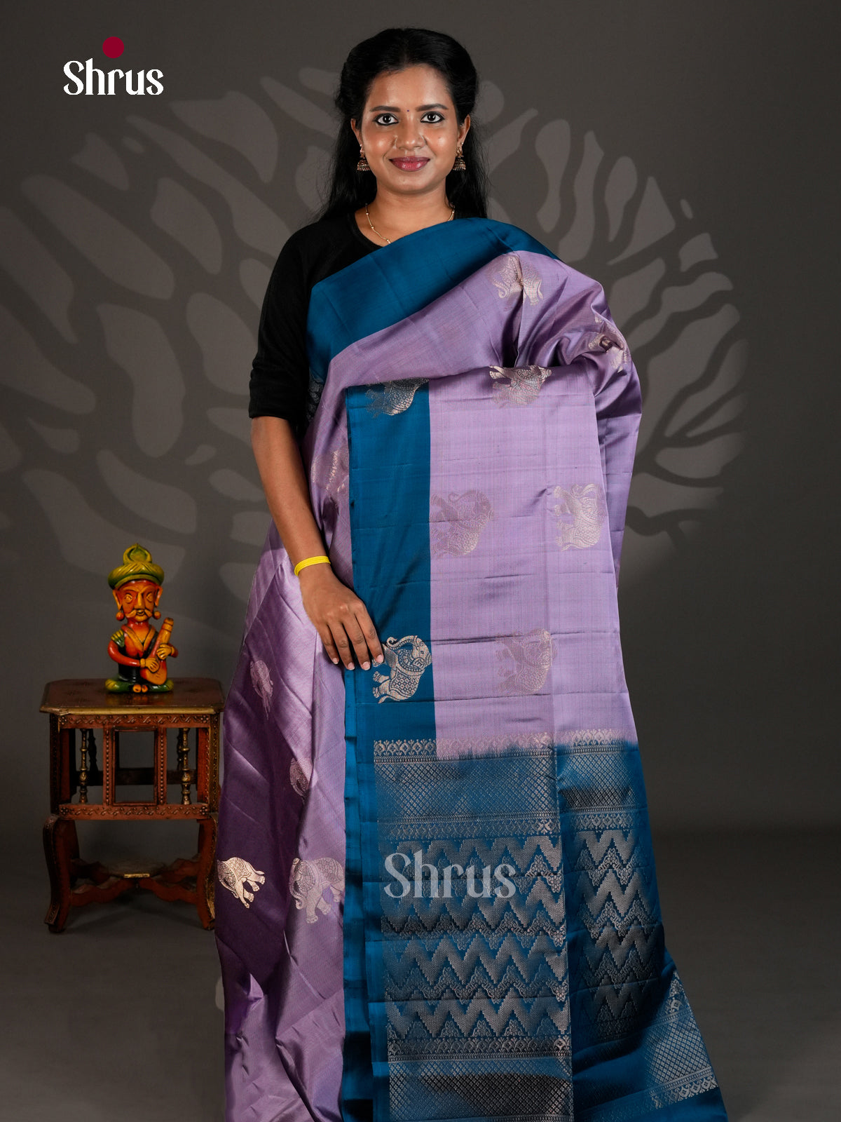 Soft Silk Saree - ECS19032 - Shop on Shrus.com