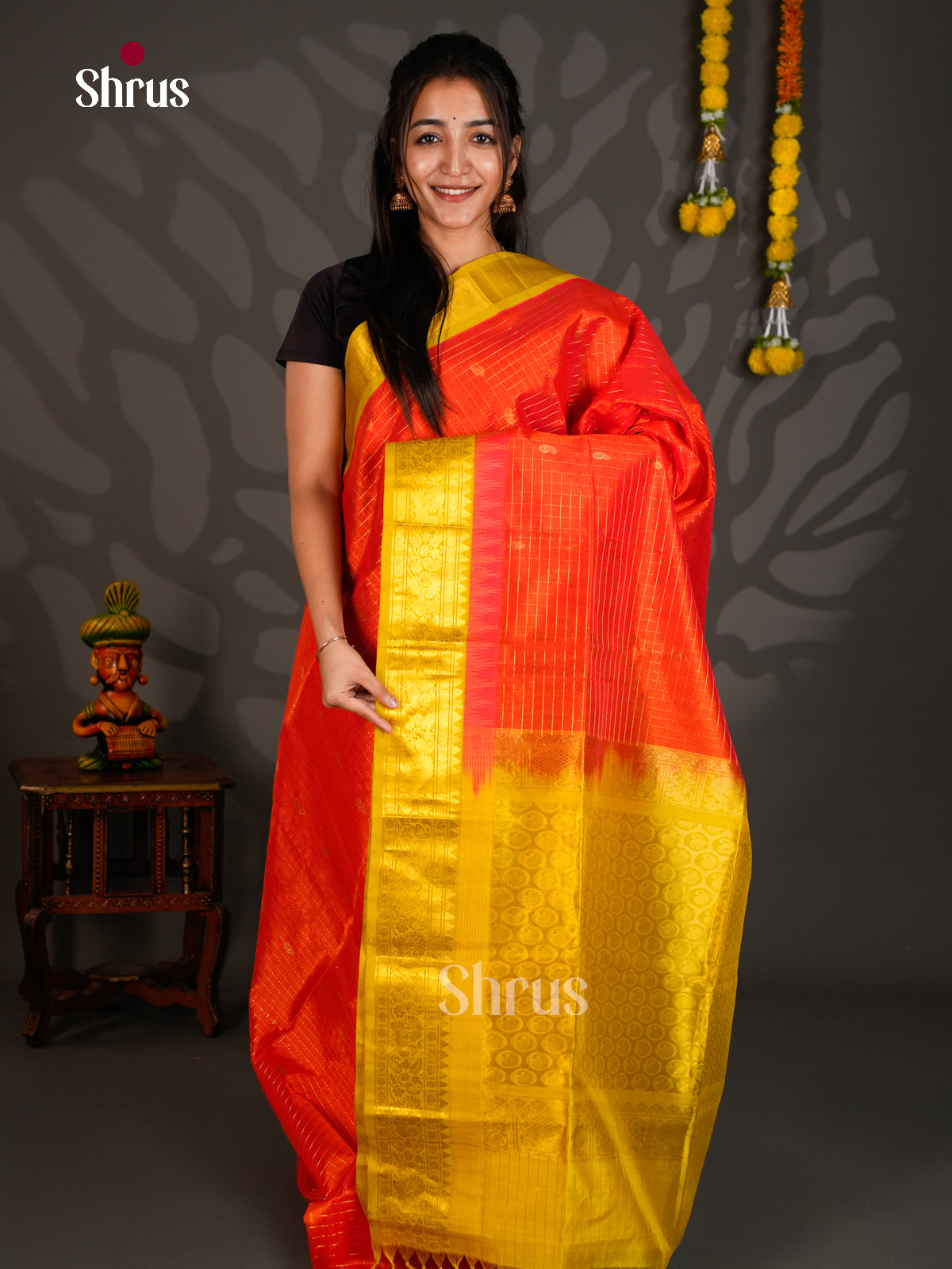 Silk Cotton Saree - ECS27019 - Shop on Shrus.com
