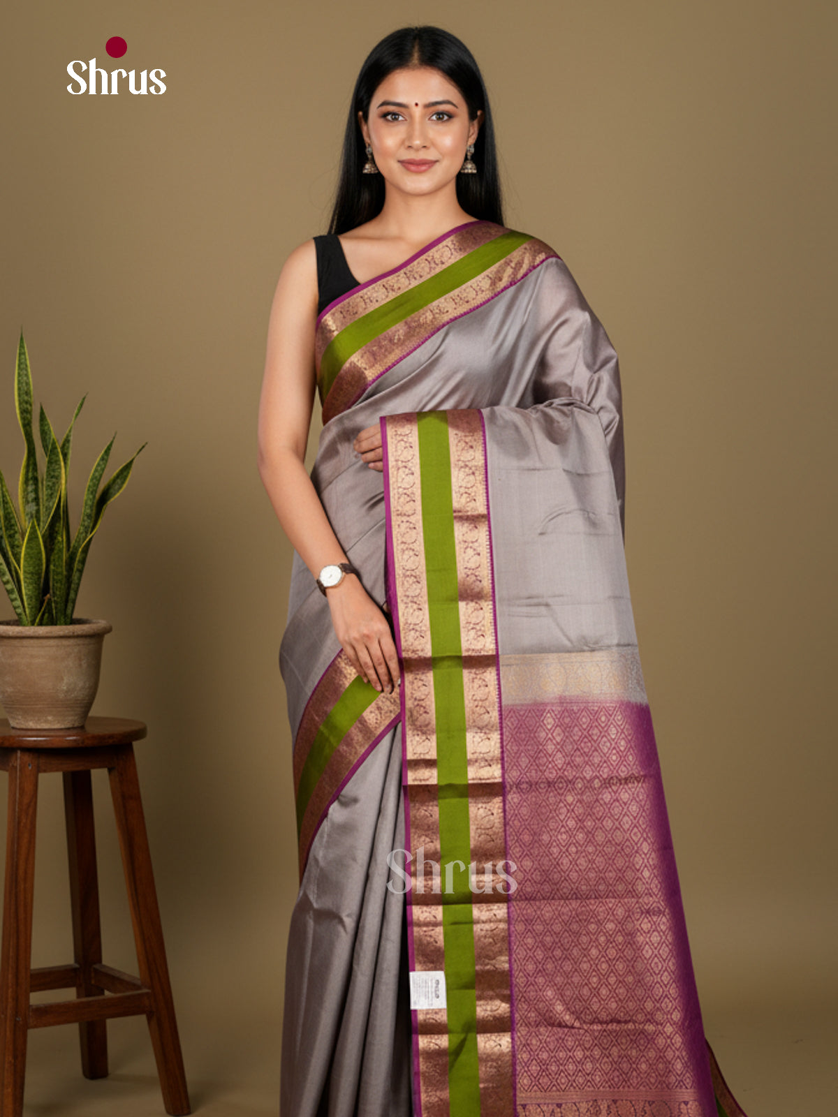 Kanchipuram silk Saree - EDS04002 - Shop on Shrus.com