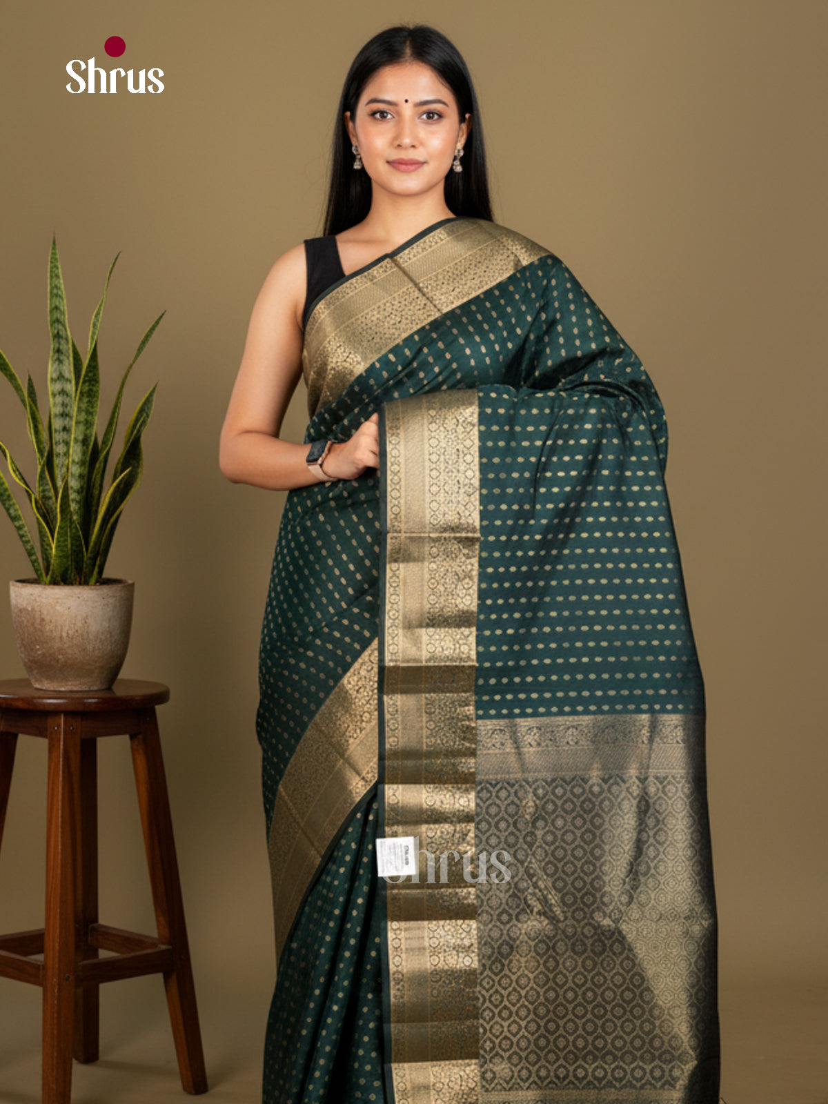 Kanchipuram-halfpure Saree - EDS04076 - Shop on Shrus.com