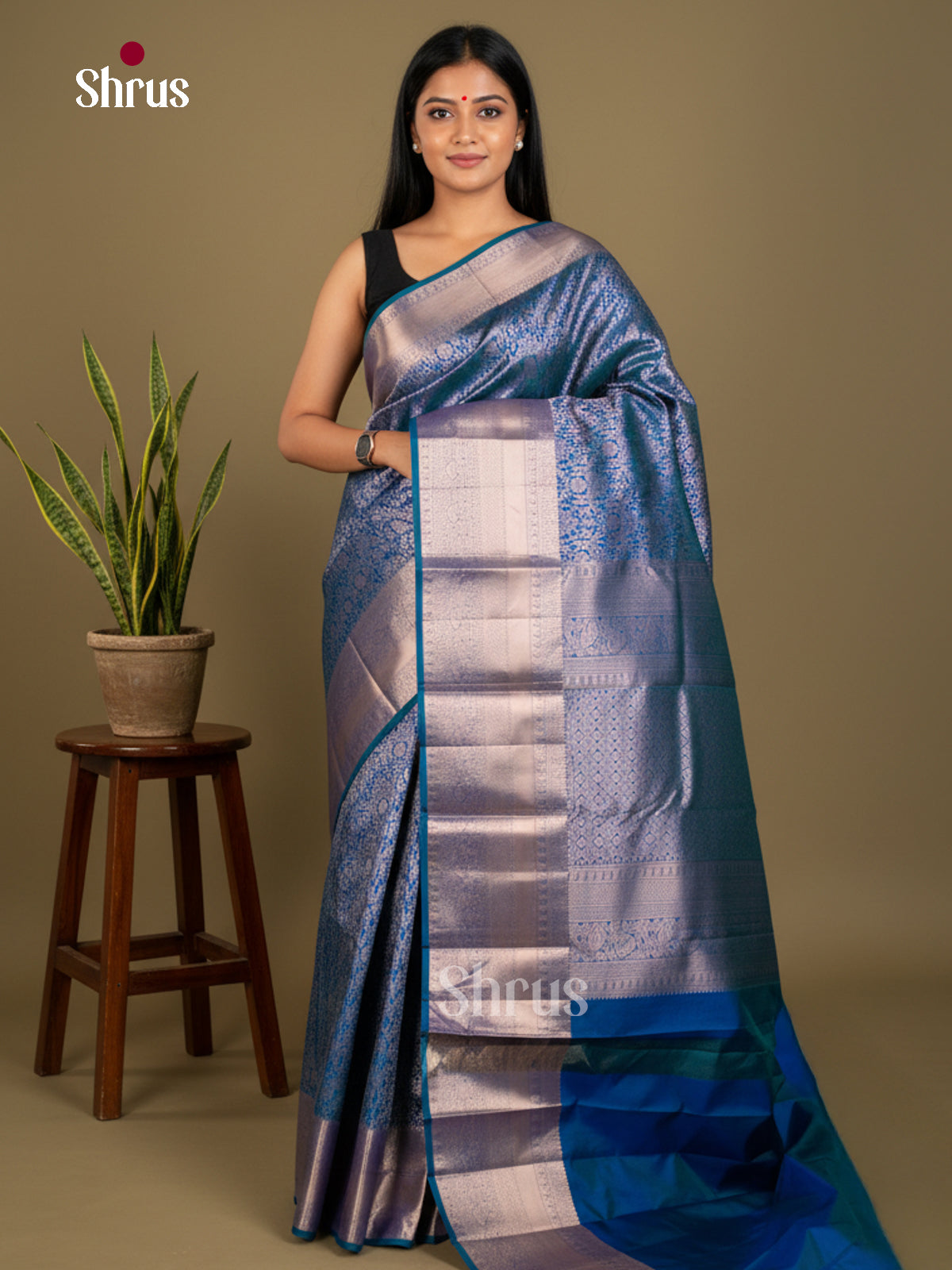 Kanchipuram silk Saree - EDS04185 - Shop on Shrus.com