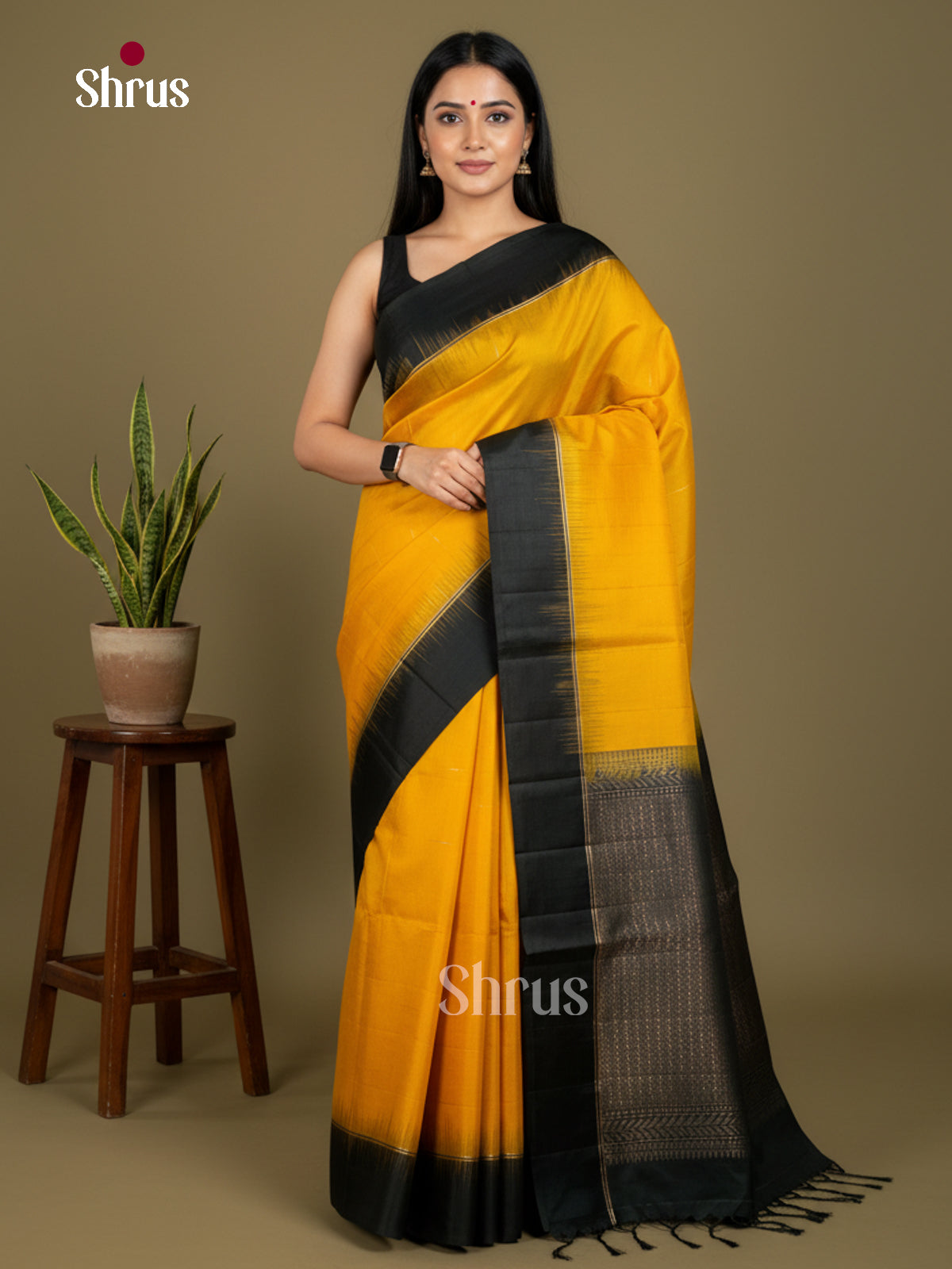 Soft Silk Saree - EDS04193 - Shop on Shrus.com