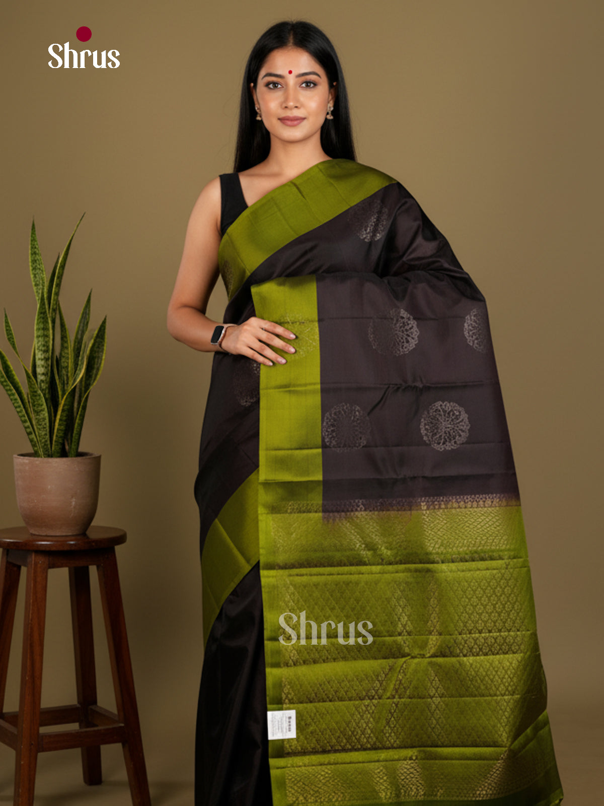 Softsilk-halfpure Saree - EDS04229 - Shop on Shrus.com
