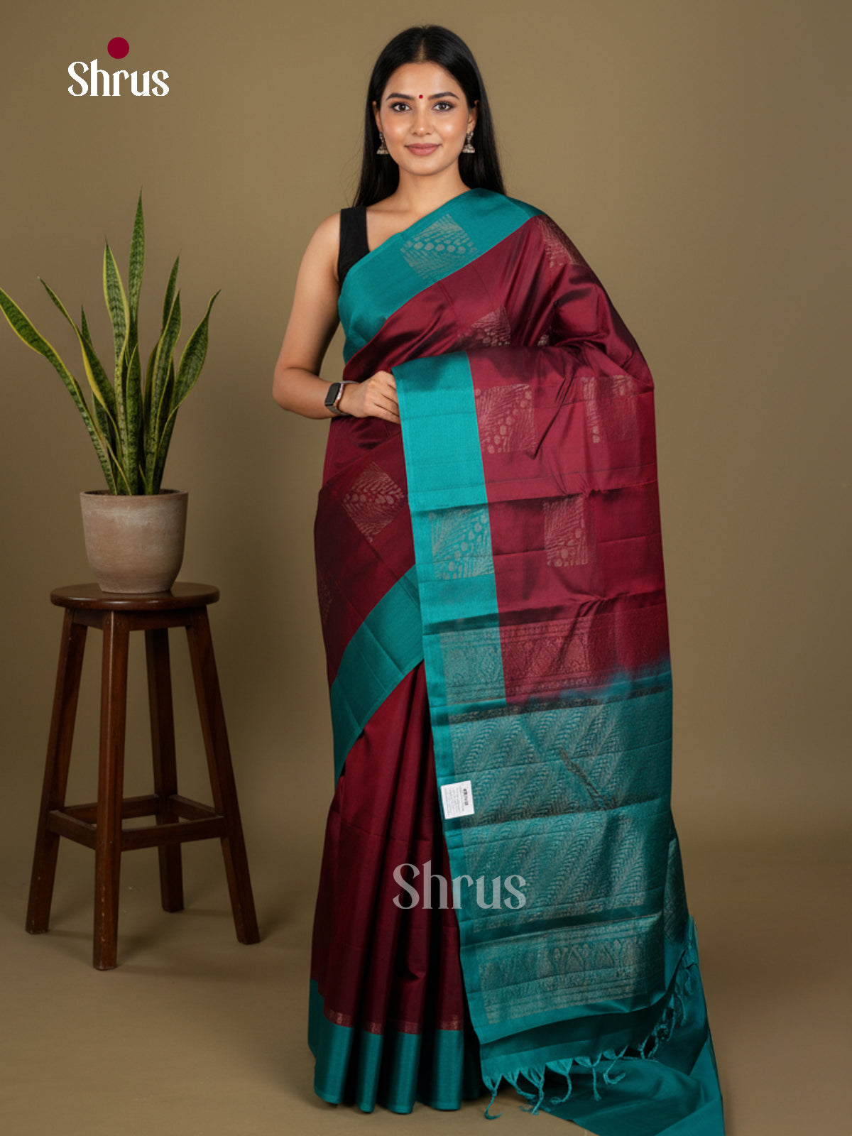Softsilk-halfpure Saree - EDS04231 - Shop on Shrus.com