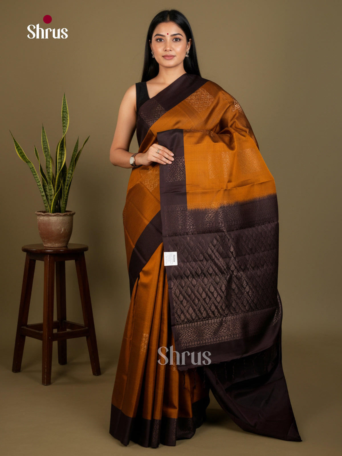 Softsilk-halfpure Saree - EDS04242 - Shop on Shrus.com