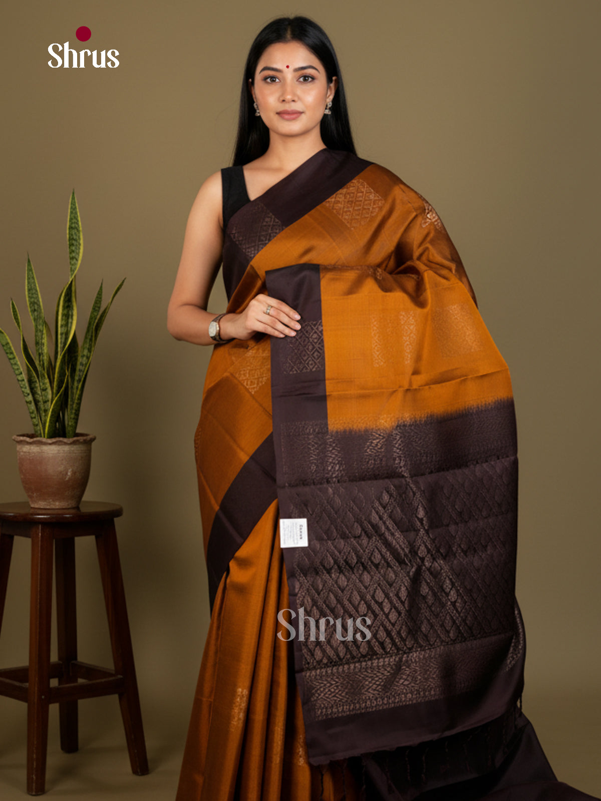 Softsilk-halfpure Saree - EDS04242 - Shop on Shrus.com
