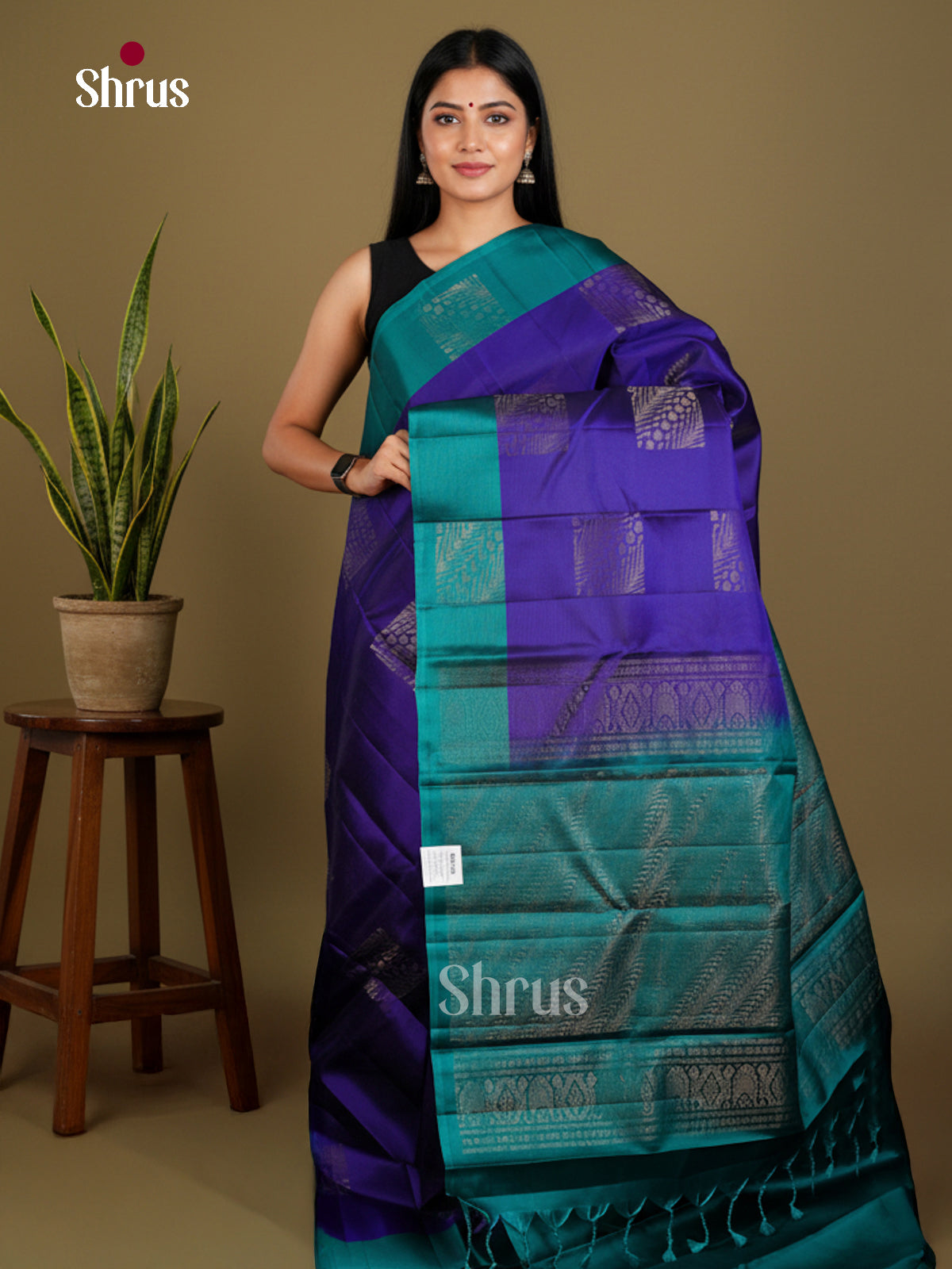 Softsilk-halfpure Saree - EDS04249 - Shop on Shrus.com