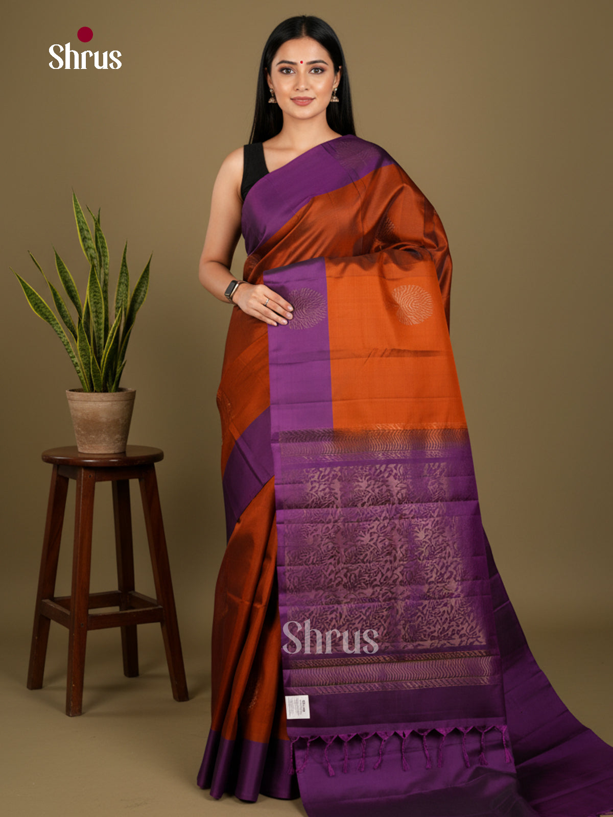 Softsilk-halfpure Saree - EDS04250 - Shop on Shrus.com