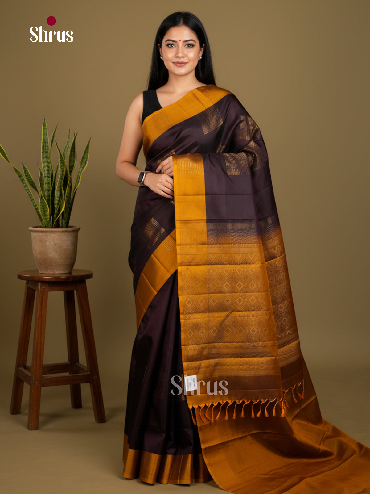 Softsilk-halfpure Saree - EDS04256 - Shop on Shrus.com