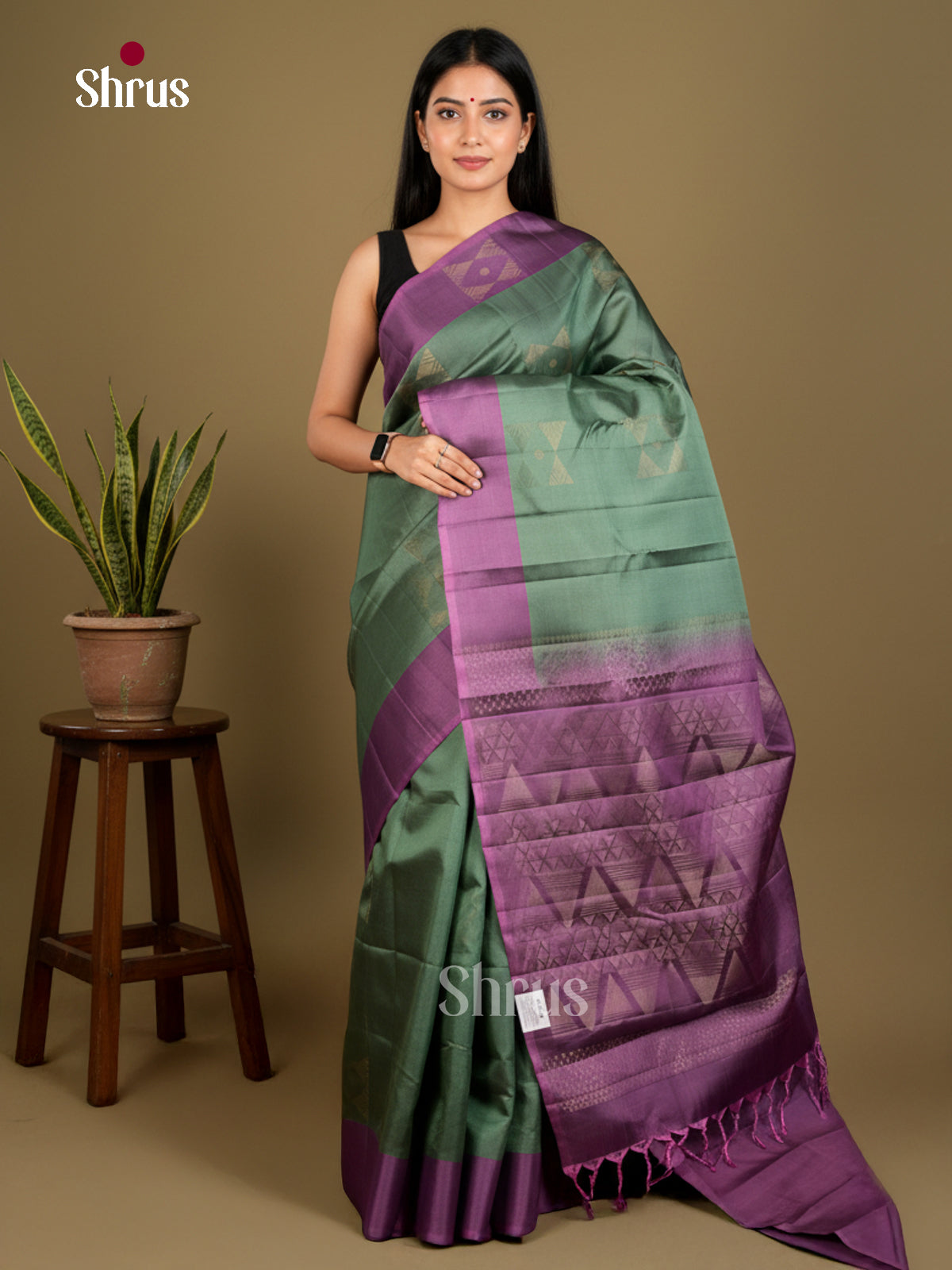 Softsilk-halfpure Saree - EDS04258 - Shop on Shrus.com