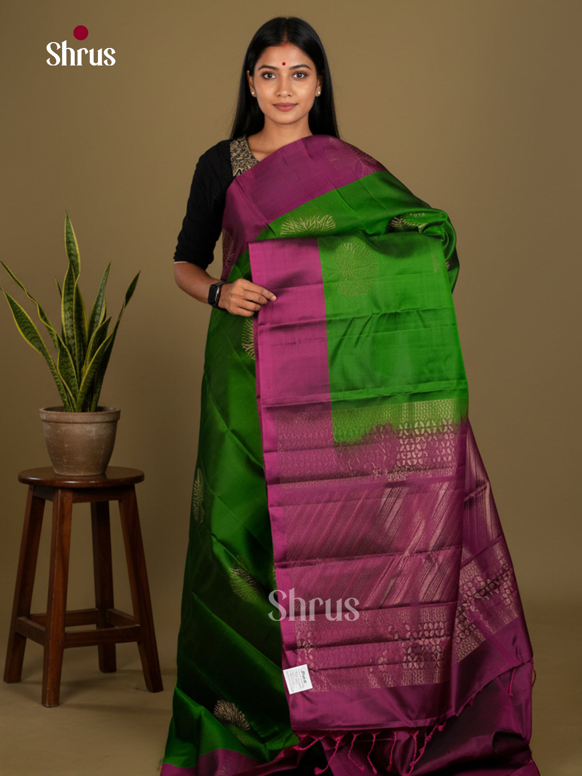 Softsilk-halfpure Saree - EDS04266 - Shop on Shrus.com