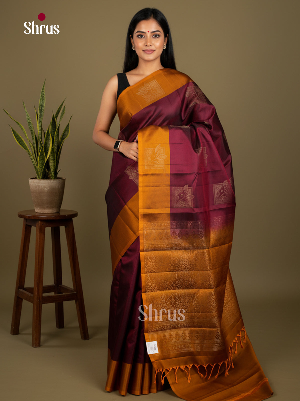 Softsilk-halfpure Saree - EDS04268 - Shop on Shrus.com