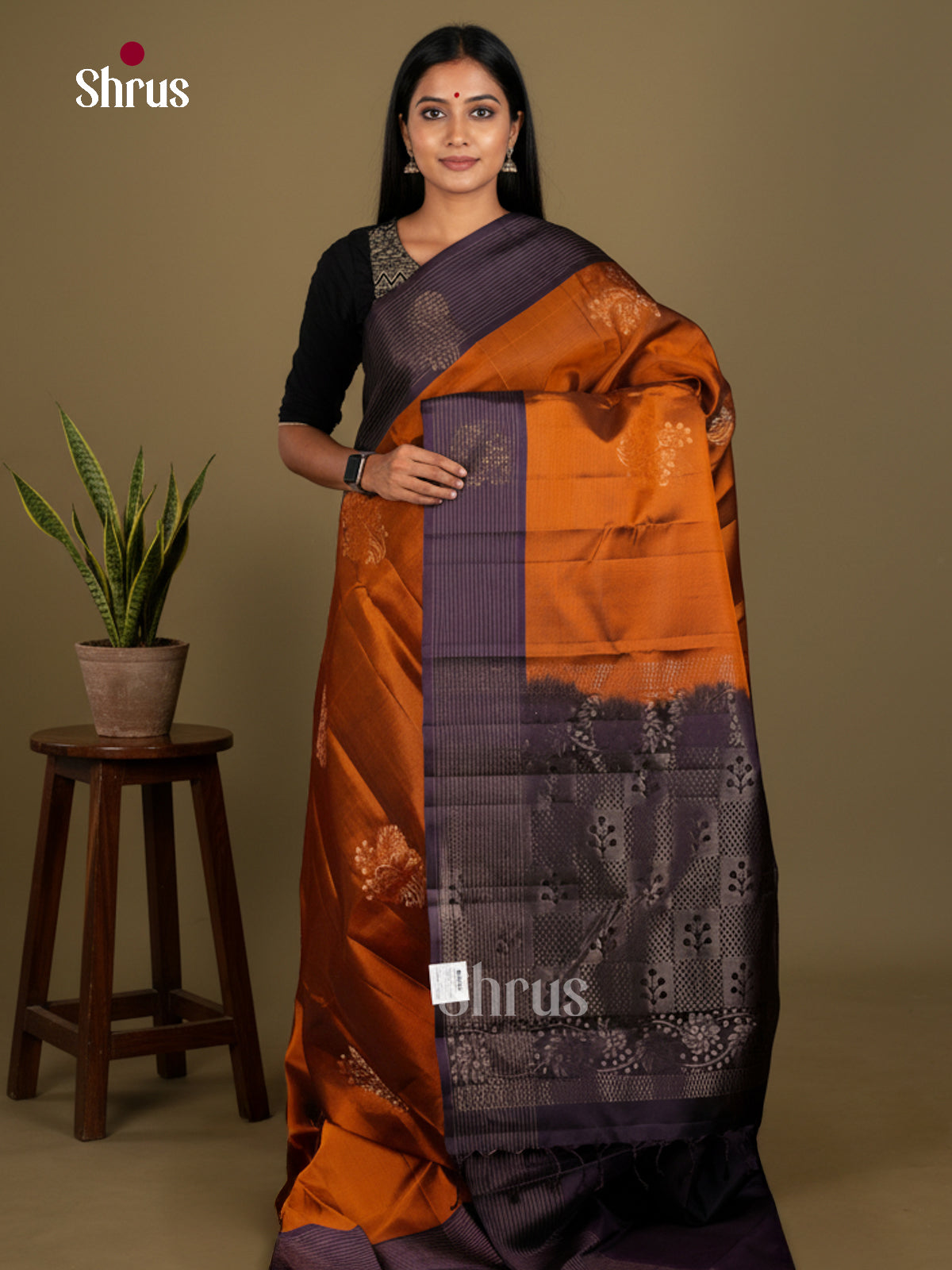 Softsilk-halfpure Saree - EDS04273 - Shop on Shrus.com