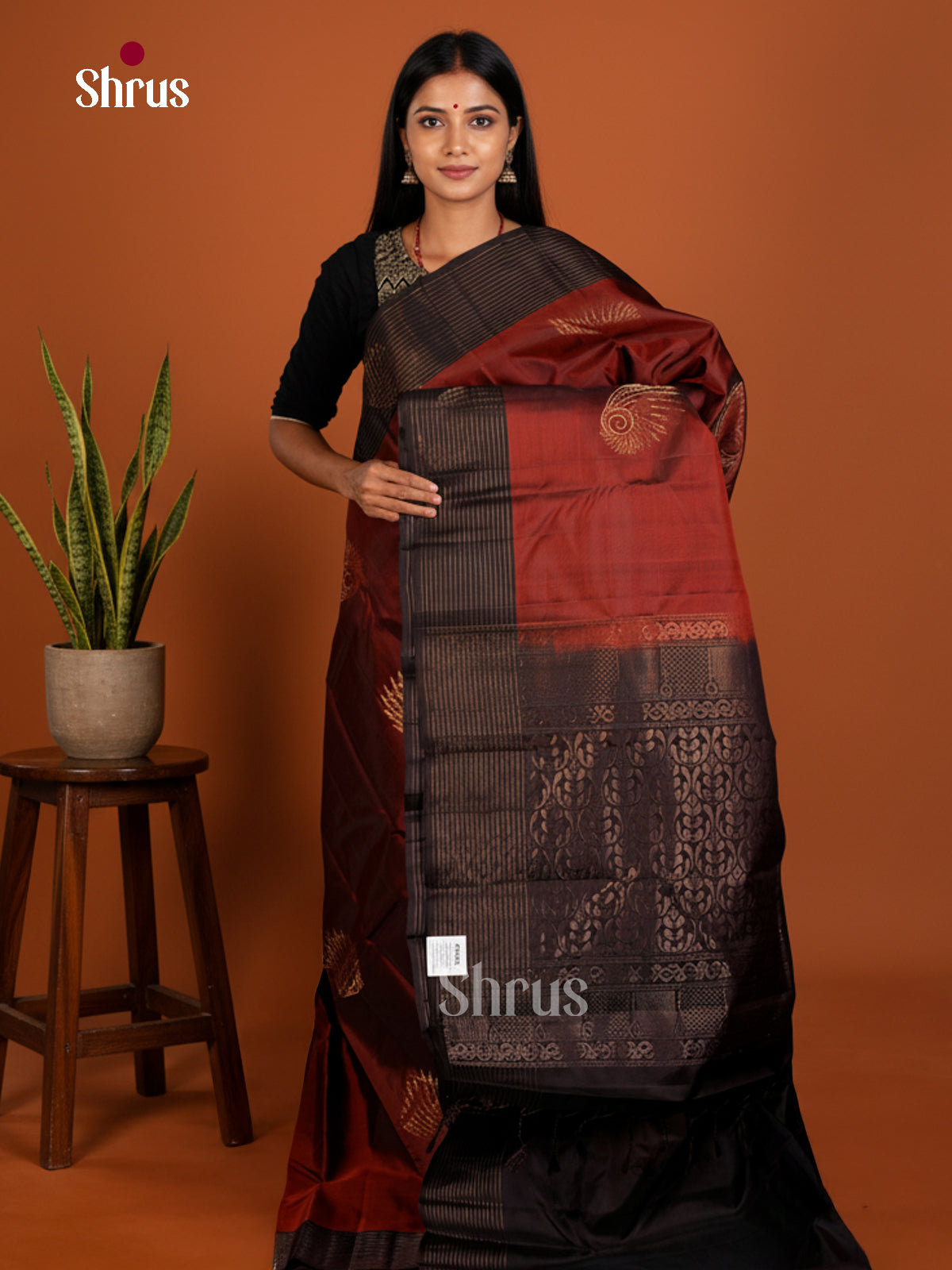 Softsilk-halfpure Saree - EDS04280 - Shop on Shrus.com