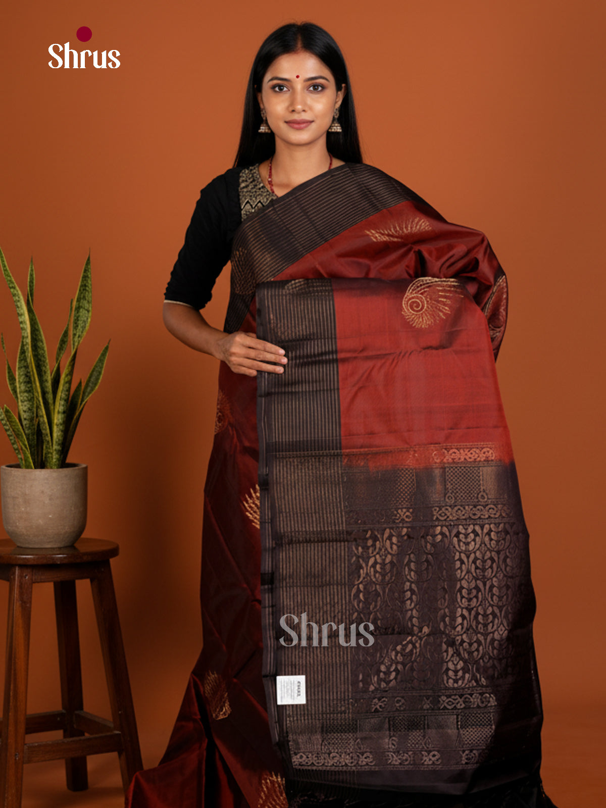 Softsilk-halfpure Saree - EDS04280 - Shop on Shrus.com