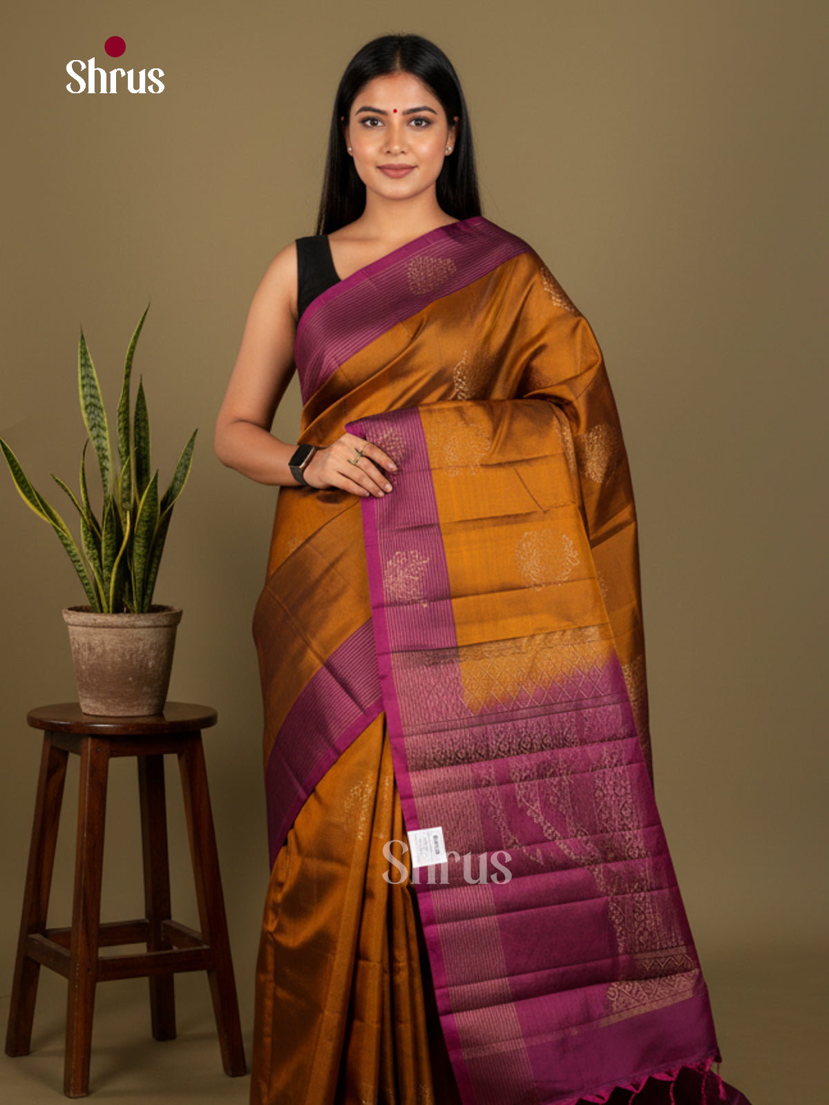 Softsilk-halfpure Saree - EDS04293 - Shop on Shrus.com