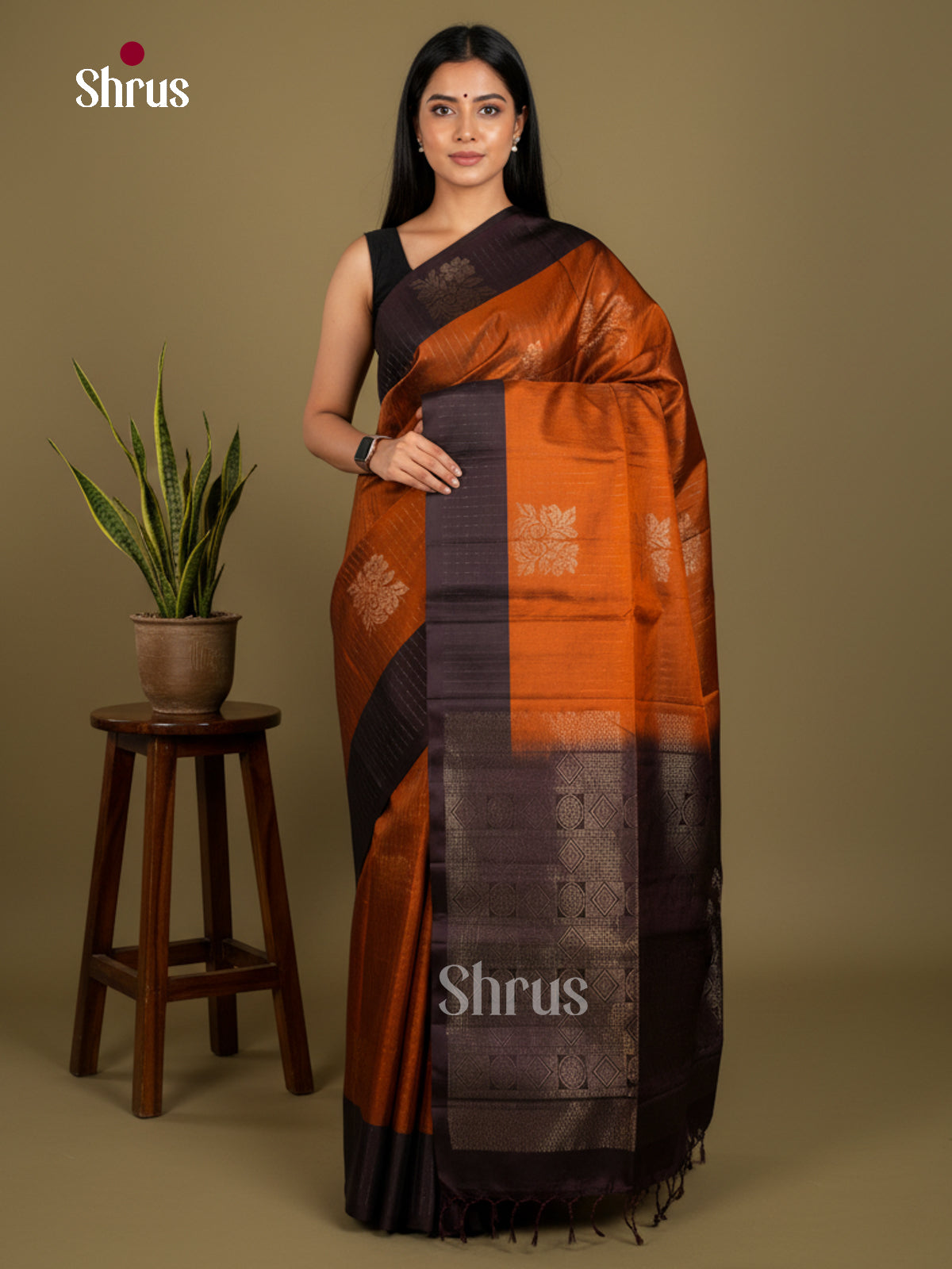 Softsilk-halfpure Saree - EDS04334 - Shop on Shrus.com