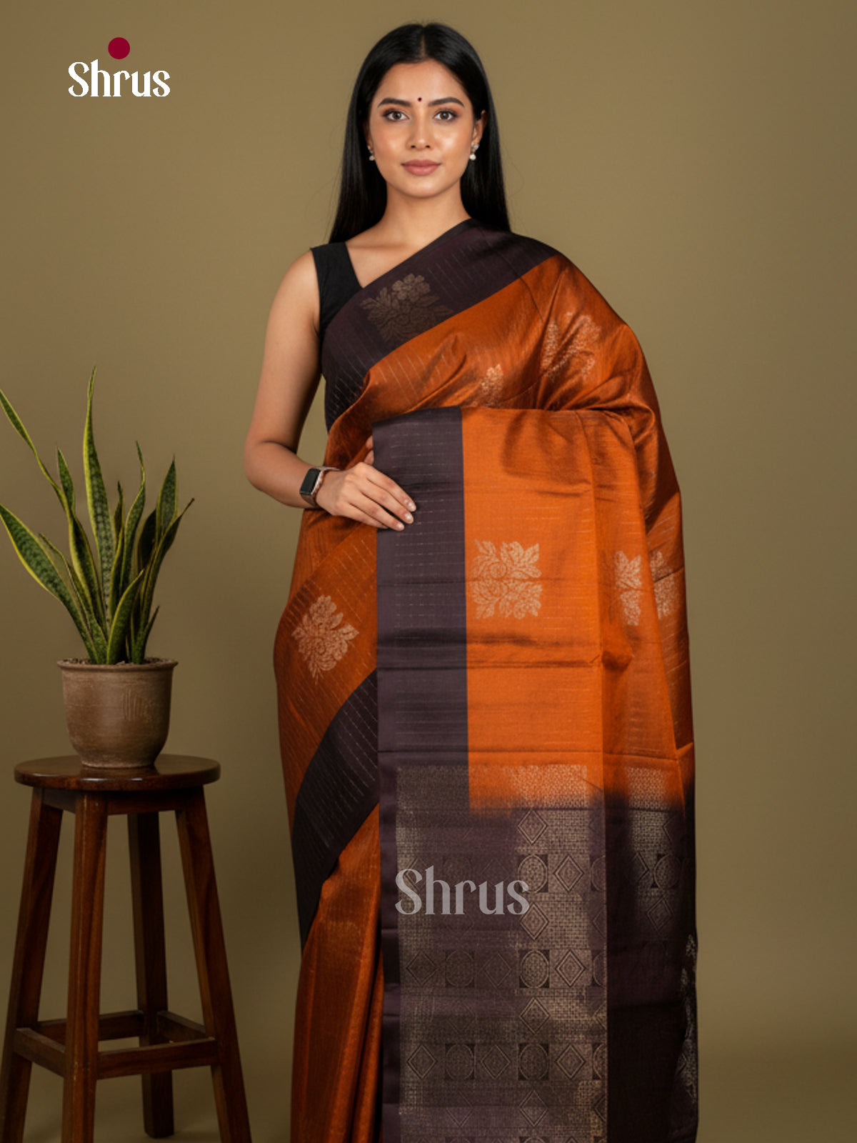 Softsilk-halfpure Saree - EDS04334 - Shop on Shrus.com