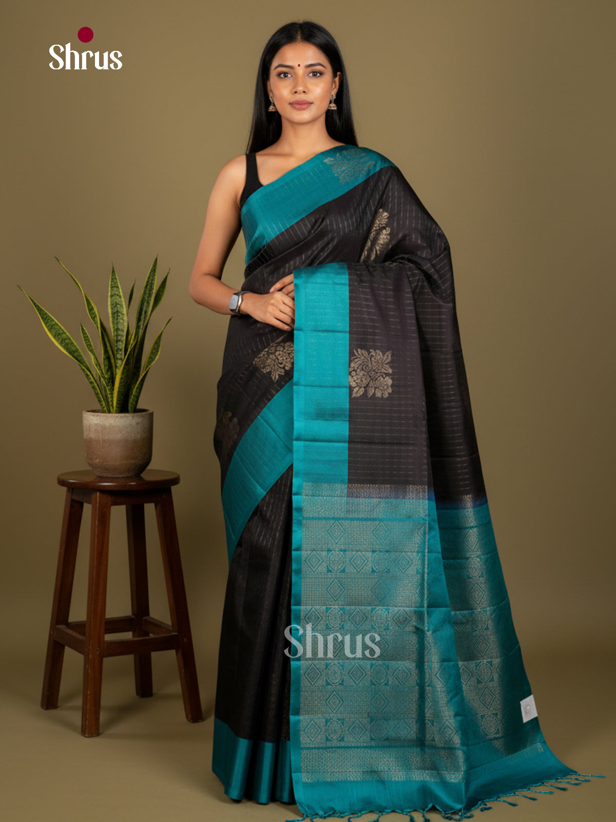 Softsilk-halfpure Saree - EDS04335 - Shop on Shrus.com