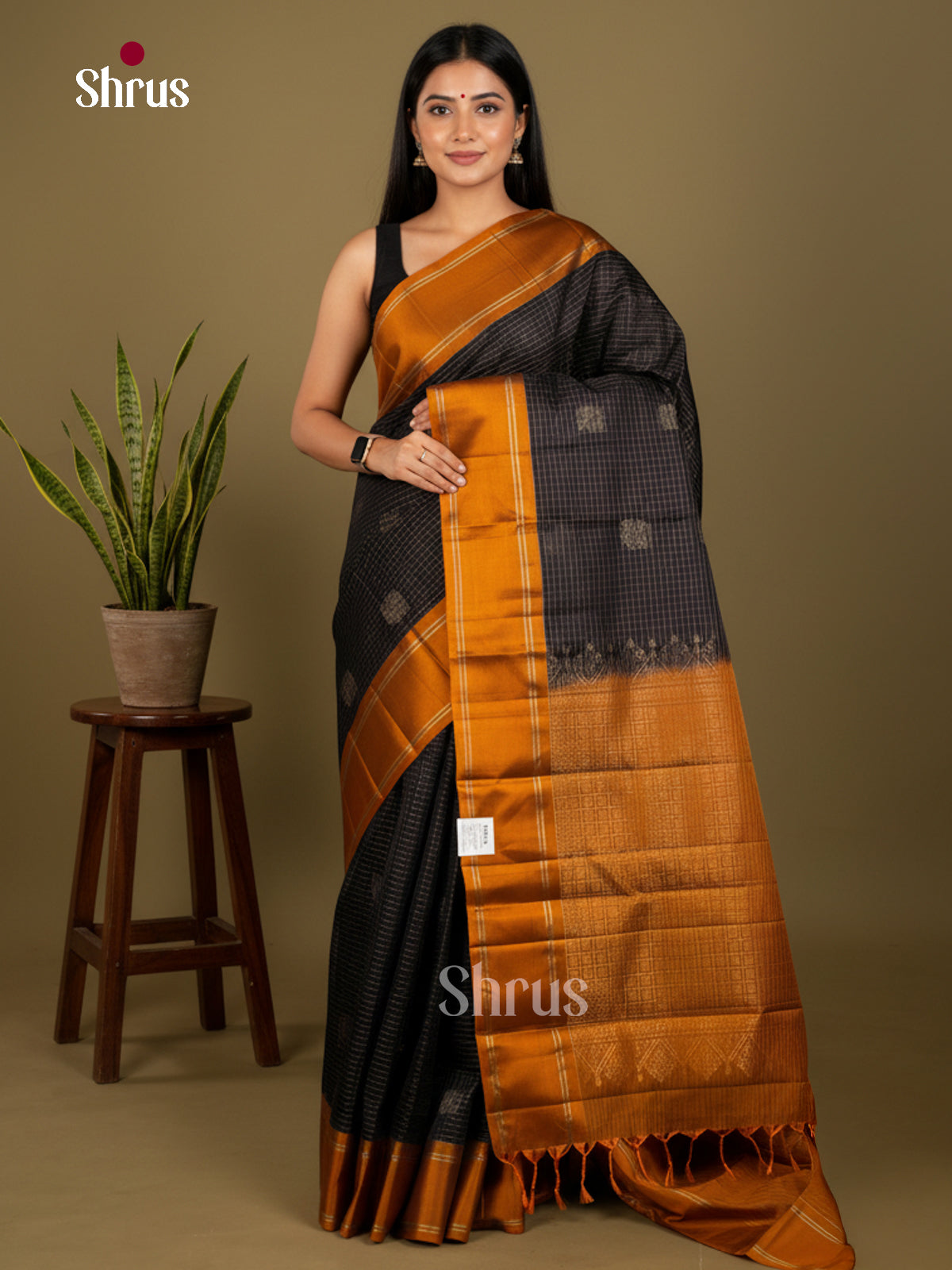 Softsilk-halfpure Saree - EDS04345 - Shop on Shrus.com