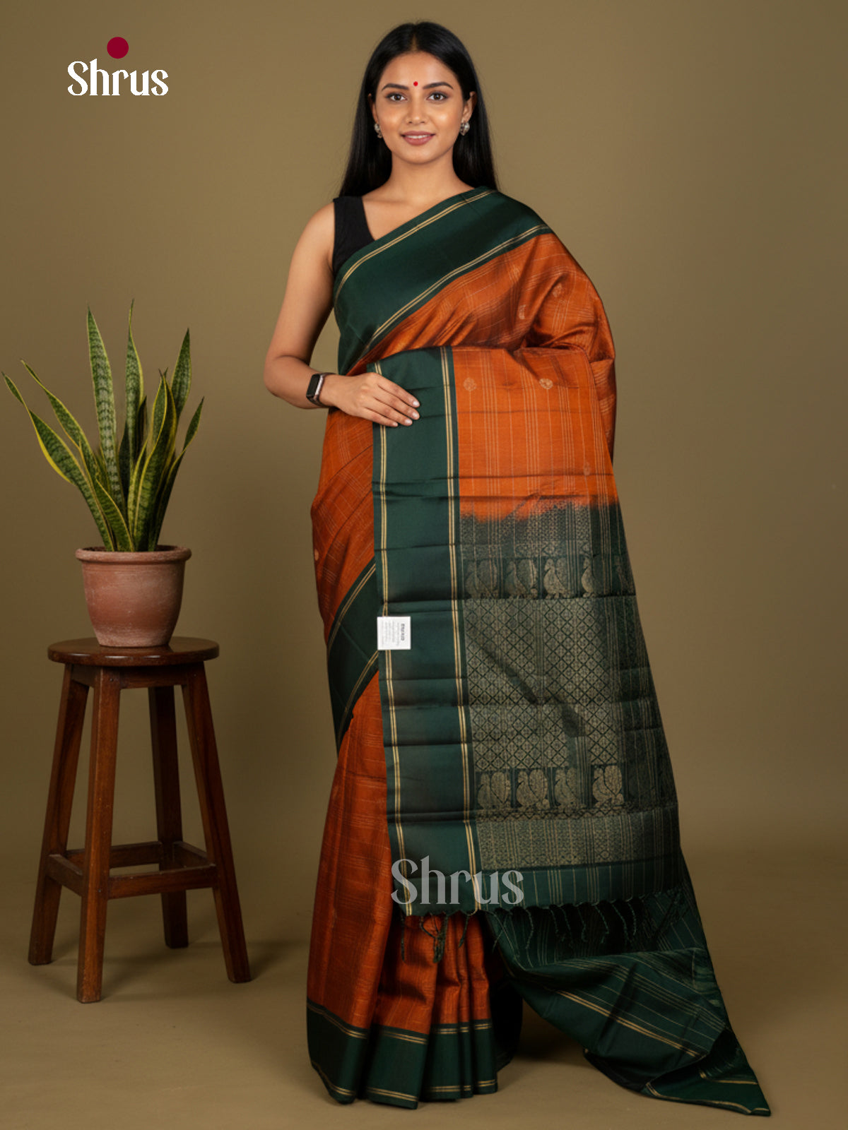 Softsilk-halfpure Saree - EDS04350 - Shop on Shrus.com