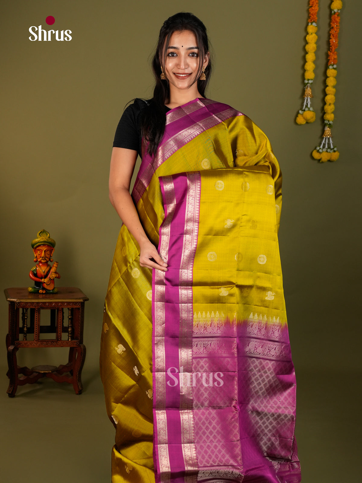 Soft Silk Saree - EDS04366 - Shop on Shrus.com