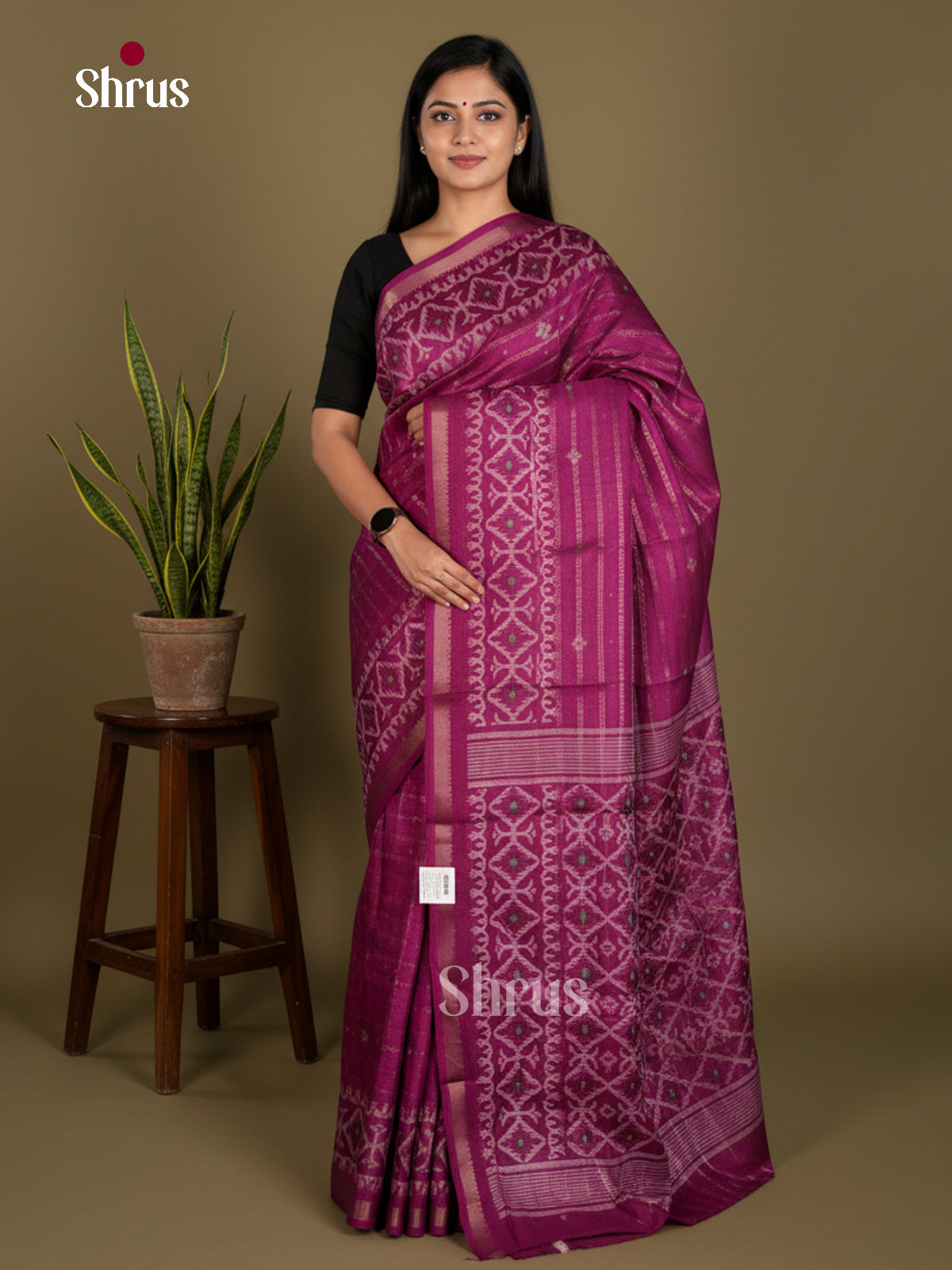 Semi Crepe Saree - EDS06003 - Shop on Shrus.com