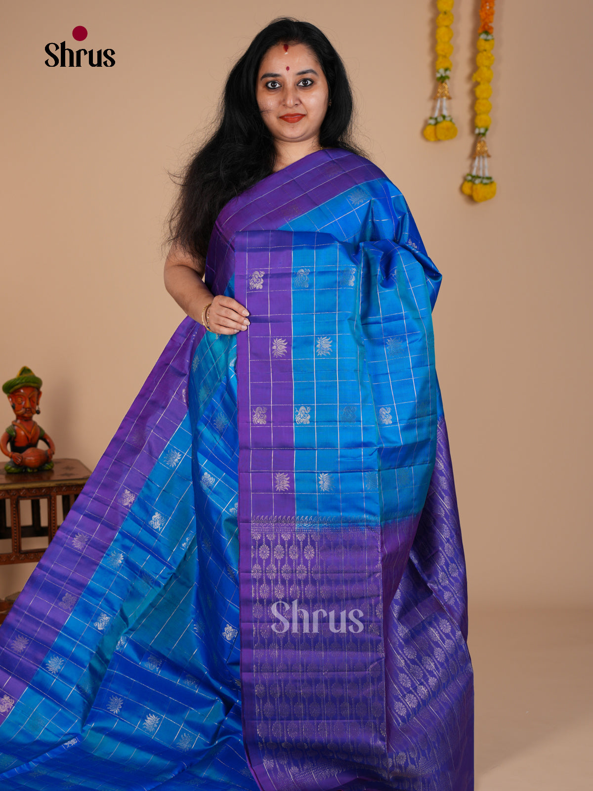 Soft Silk Saree - EDS08016 - Shop on Shrus.com