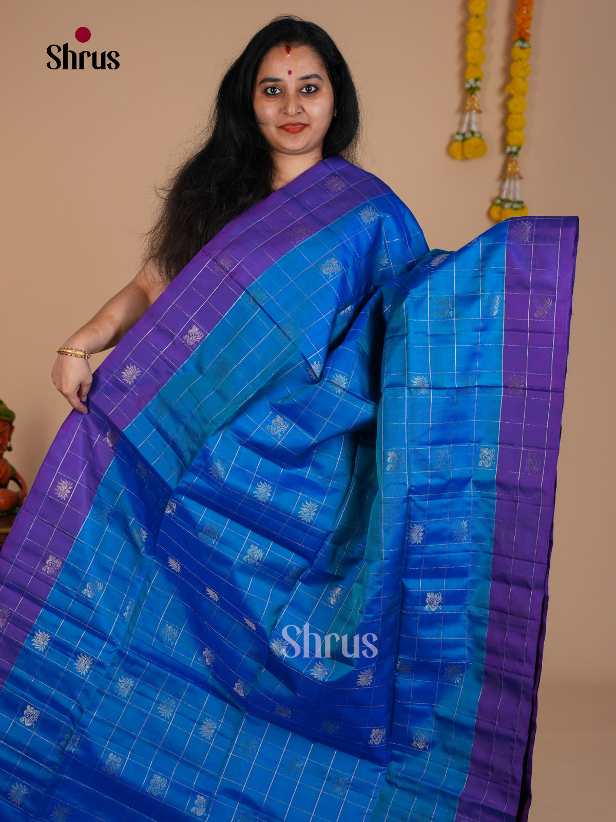 Soft Silk Saree - EDS08016 - Shop on Shrus.com