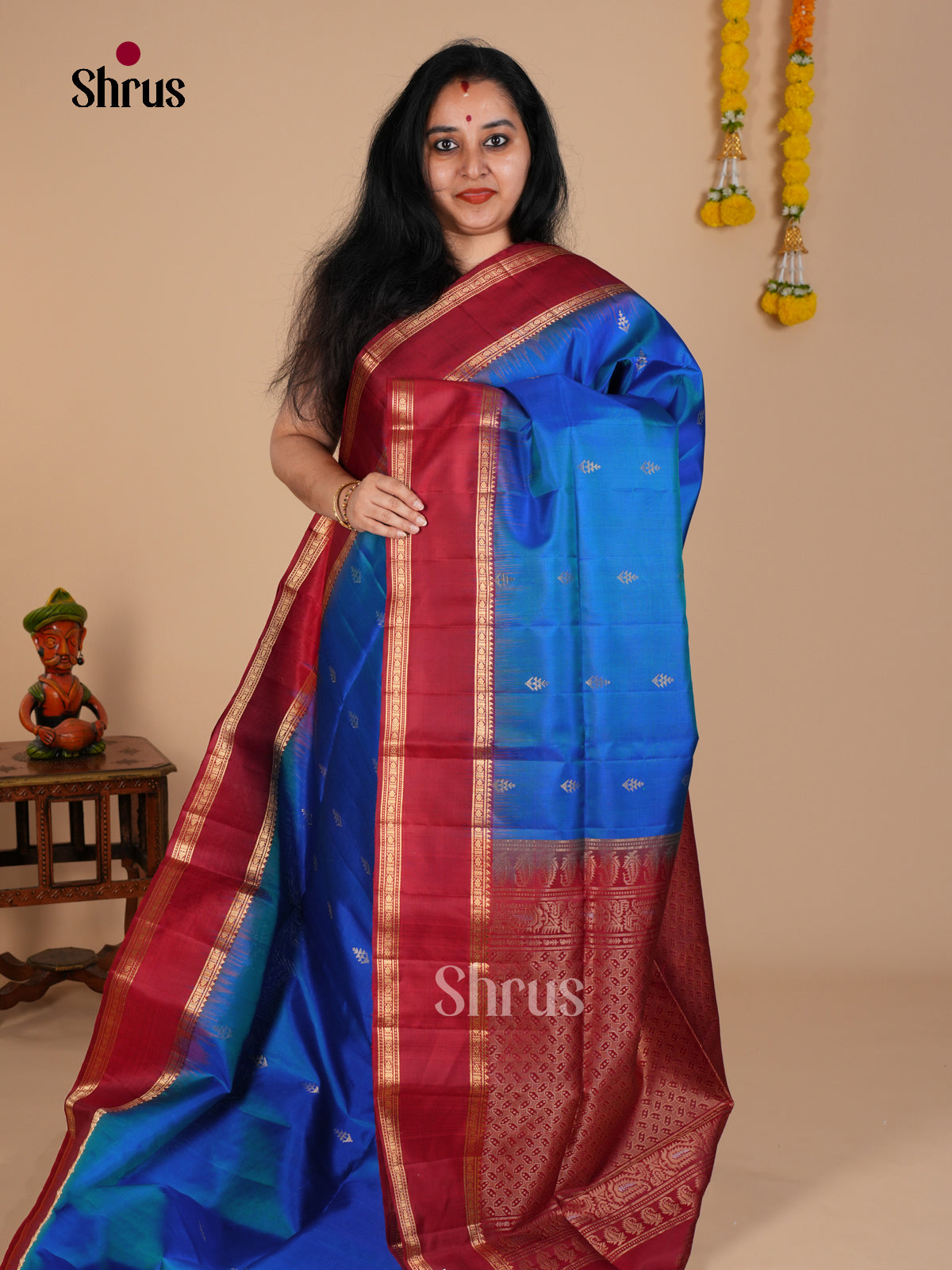 Soft Silk Saree - EDS08047 - Shop on Shrus.com