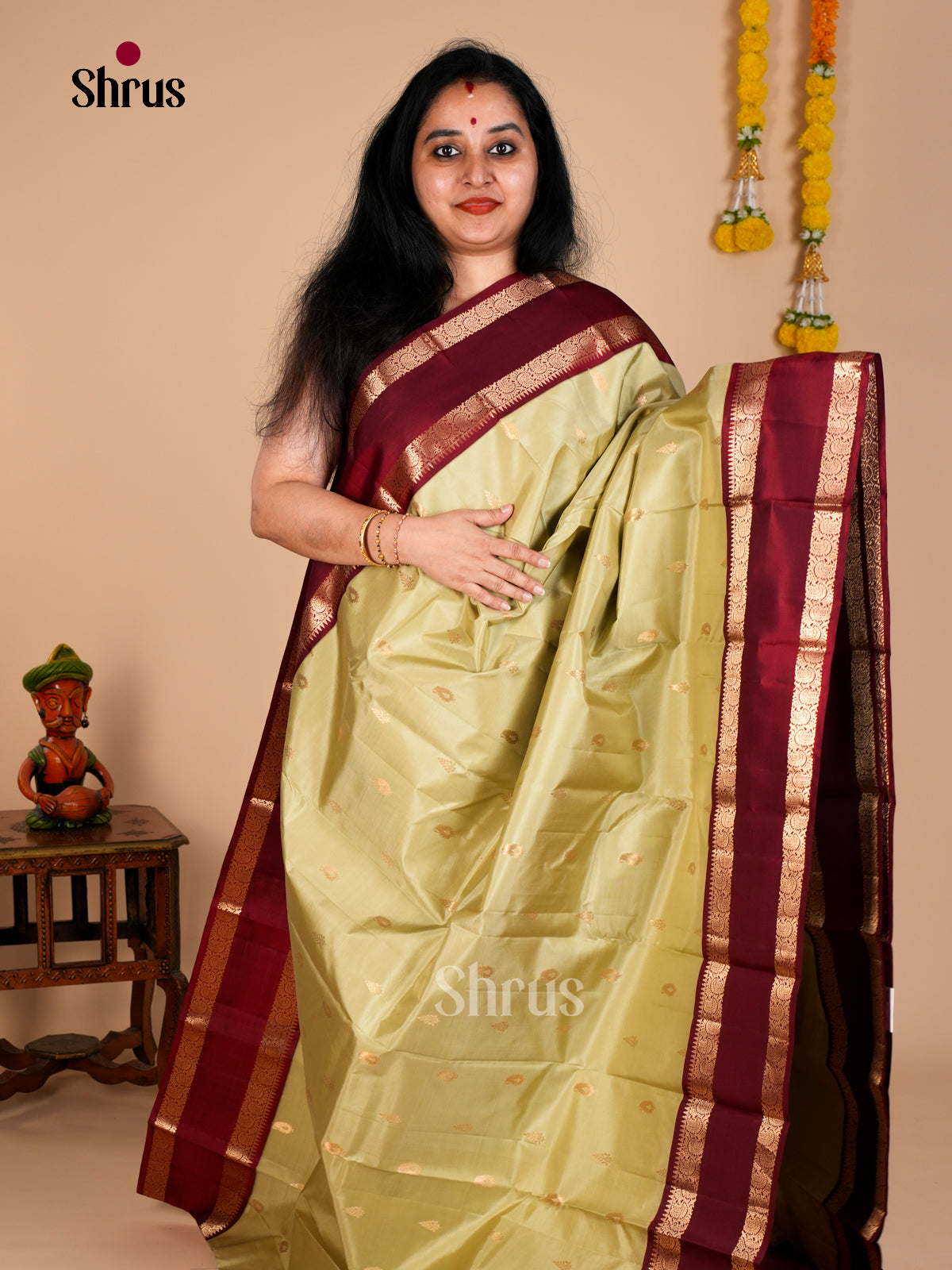 Kanchipuram silk Saree - EDS08078 - Shop on Shrus.com