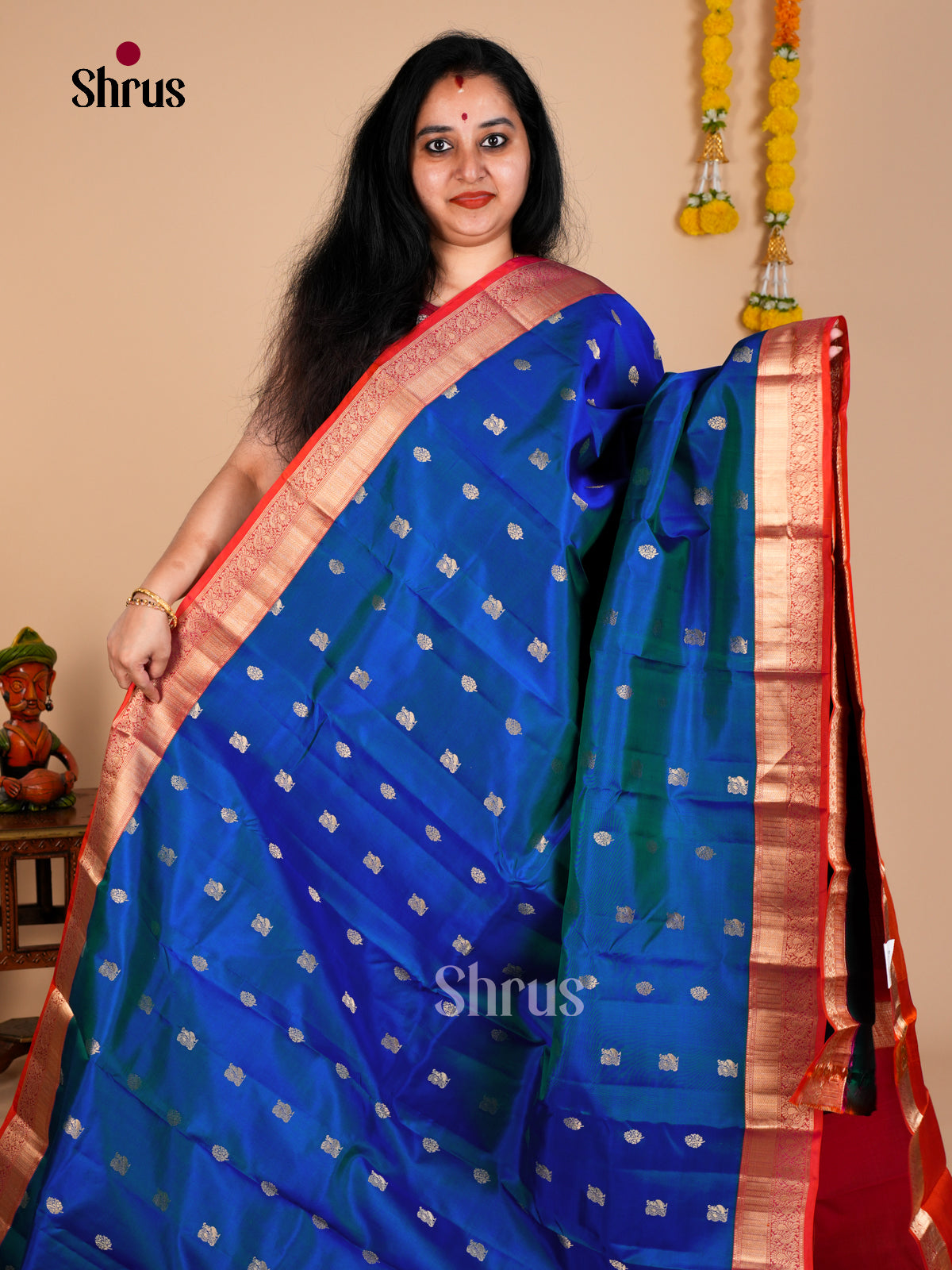 Kanchipuram silk Saree - EDS08091 - Shop on Shrus.com