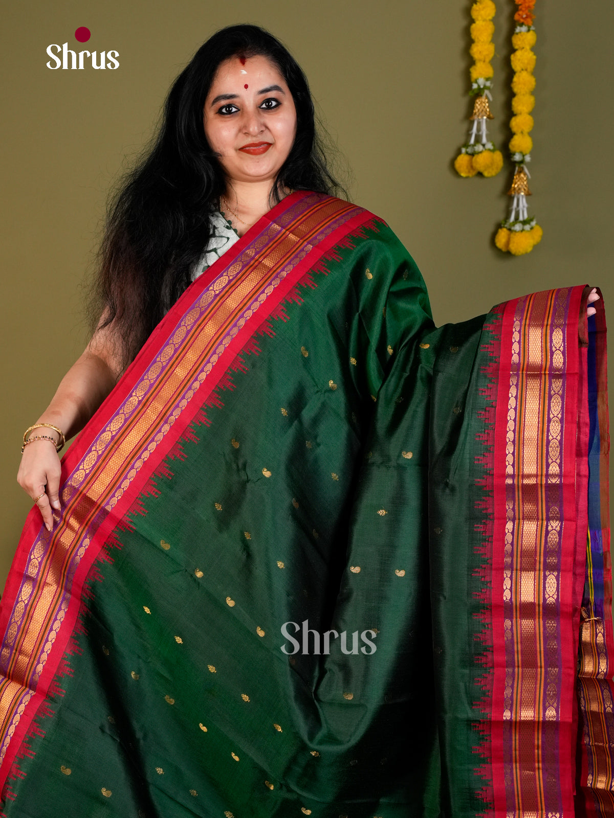 Gadwal silk Saree - EDS11043 - Shop on Shrus.com
