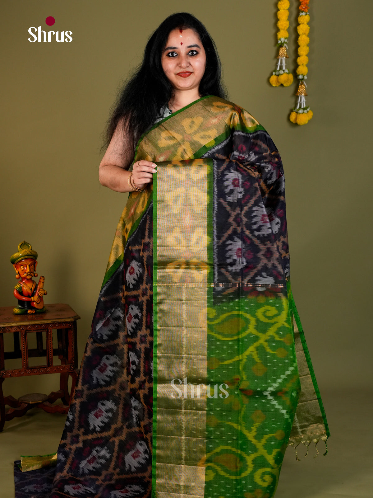 Pochampally sico Saree - EDS11282 - Shop on Shrus.com