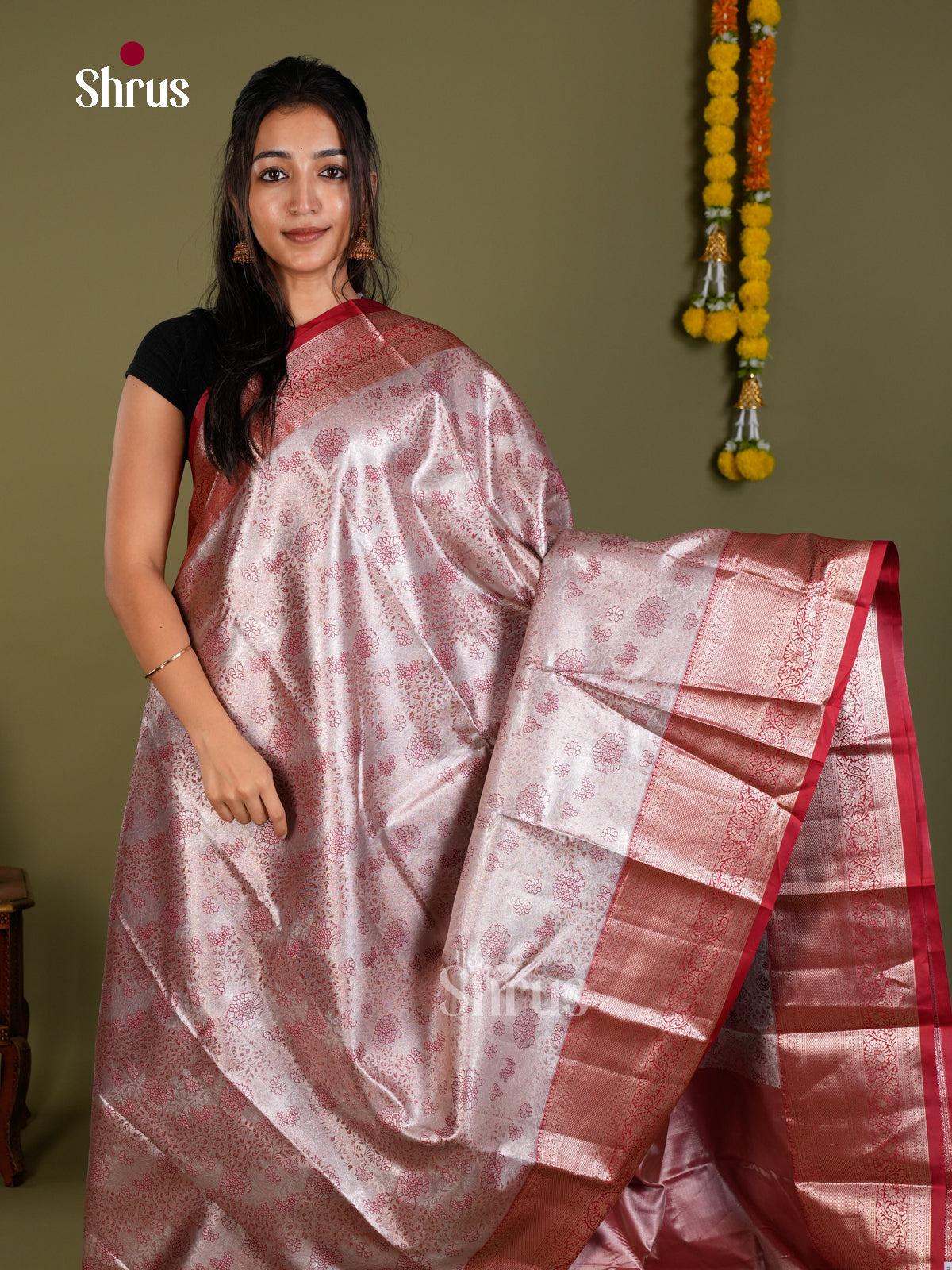 Kanchipuram-halfpure Saree - EDS15001 - Shop on Shrus.com