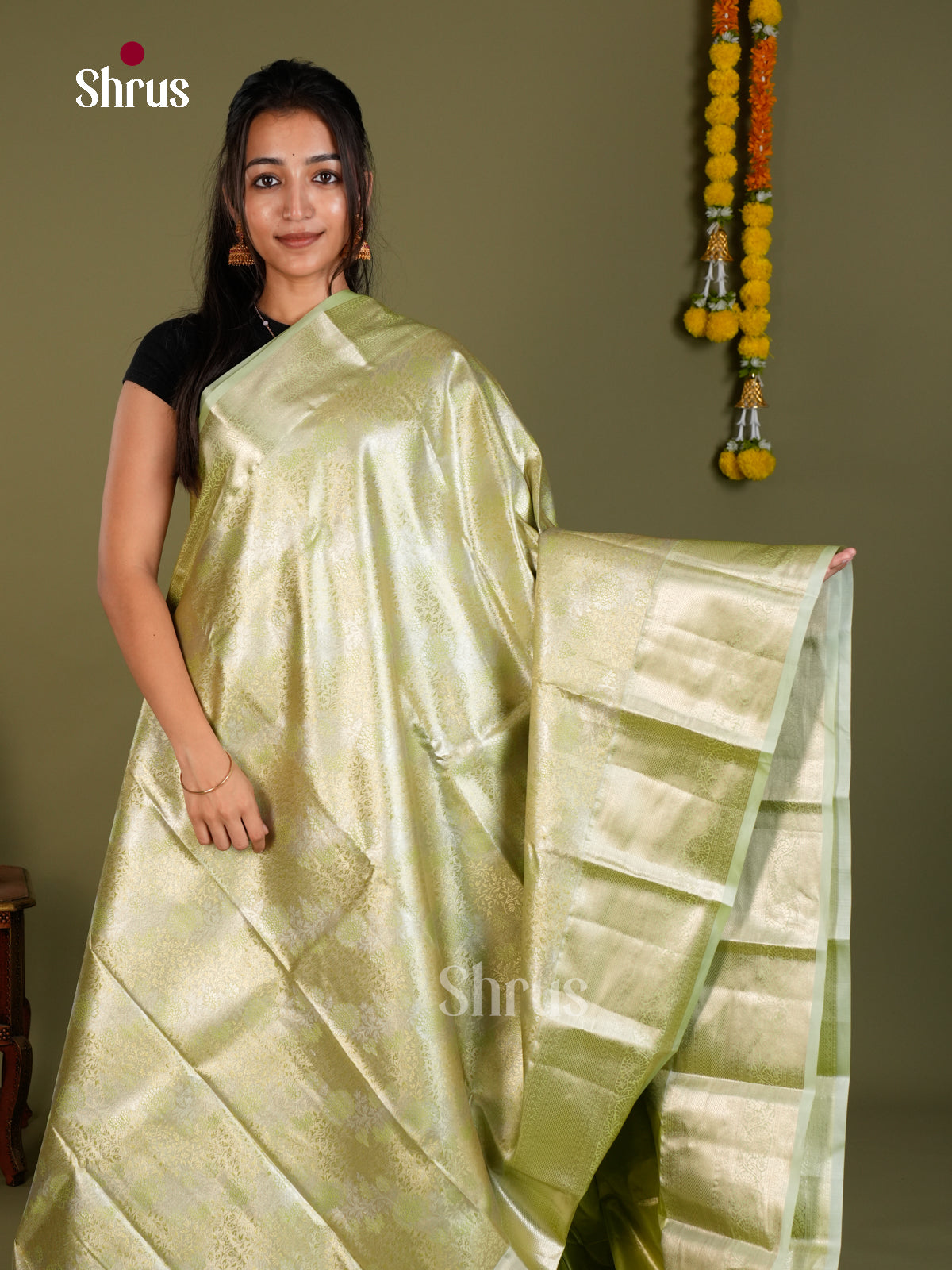 Kanchipuram-halfpure Saree - EDS15030 - Shop on Shrus.com