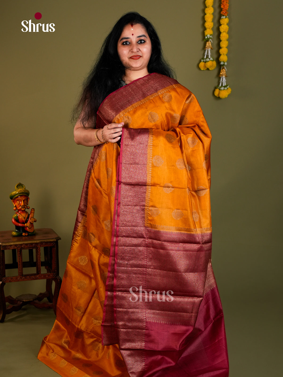 Tussar Saree - EDS18030 - Shop on Shrus.com