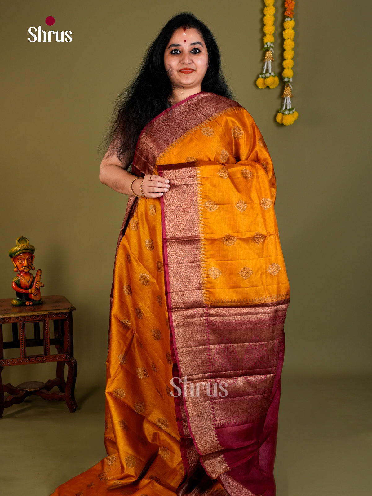 Tussar Saree - EDS18039 - Shop on Shrus.com