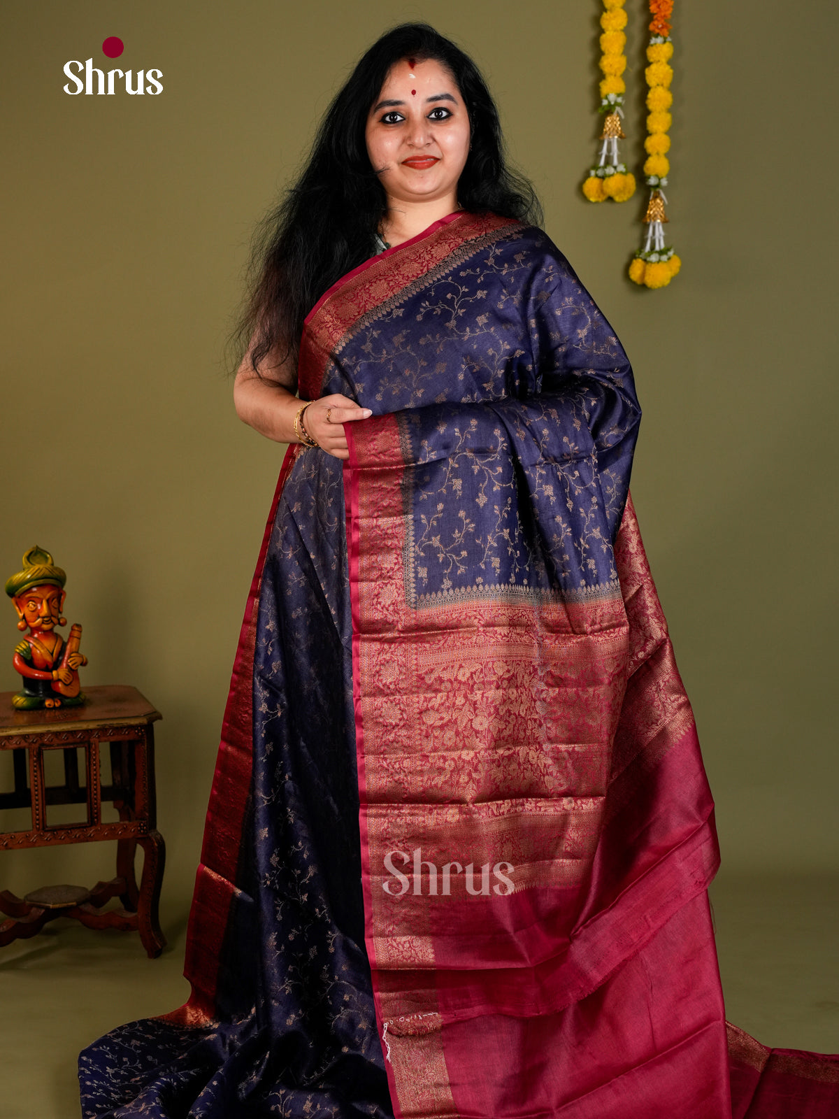 Tussar Saree - EDS18065 - Shop on Shrus.com