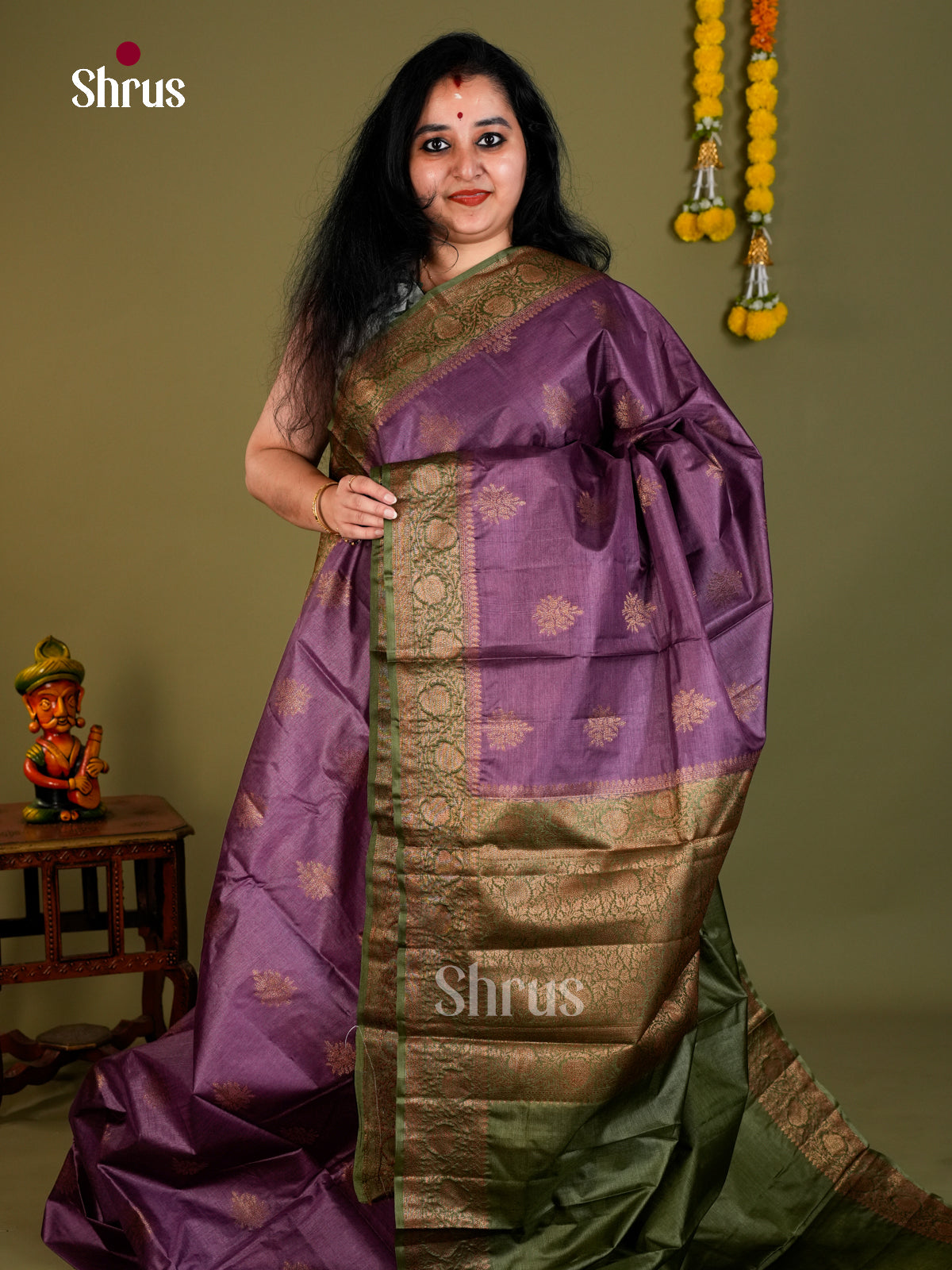 Tussar Saree - EDS18075 - Shop on Shrus.com